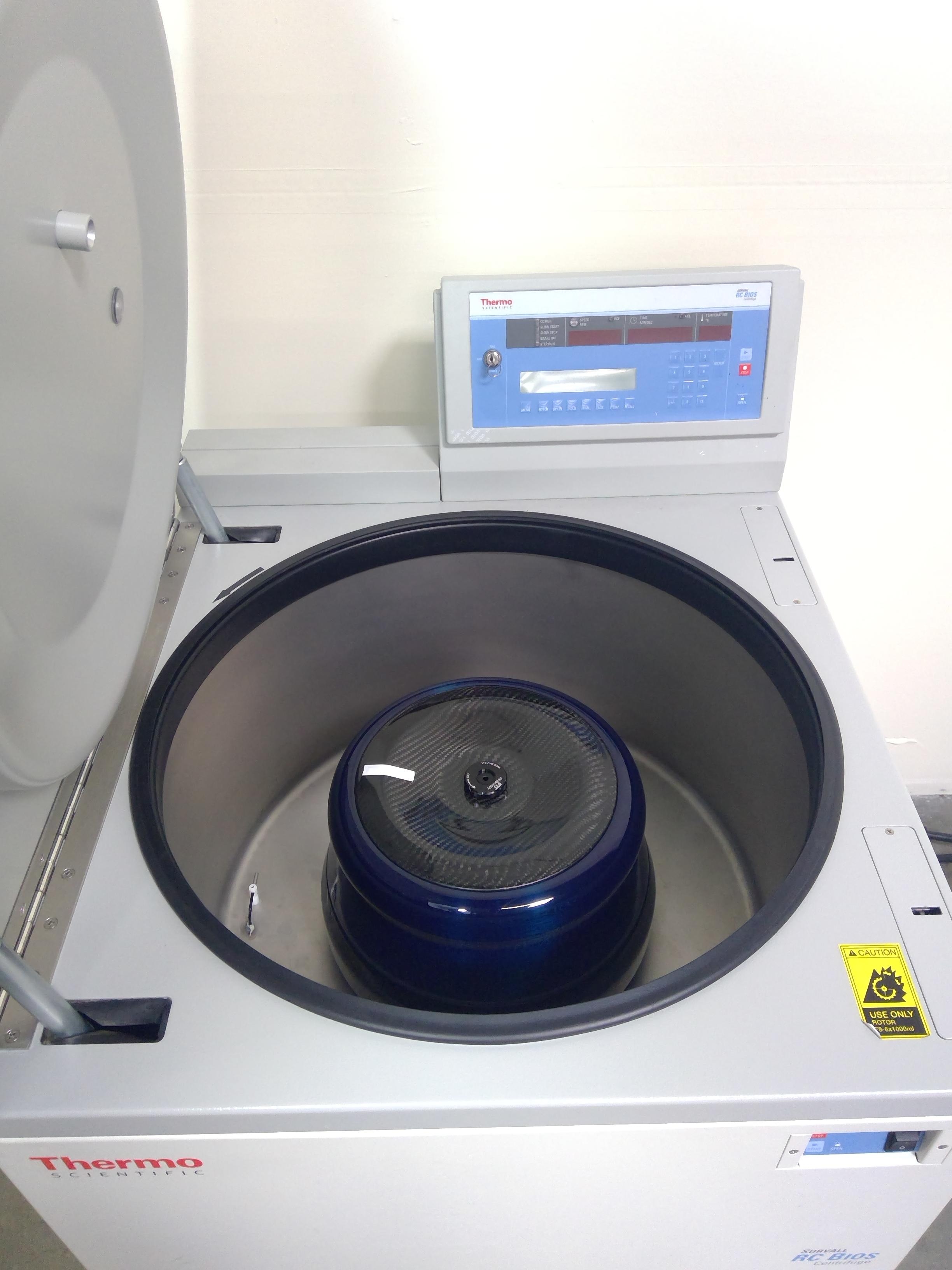 Thermo Scientific RC BIOS Floor Model Centrifuge -10C to +40C 10x1000ml 5500RPM