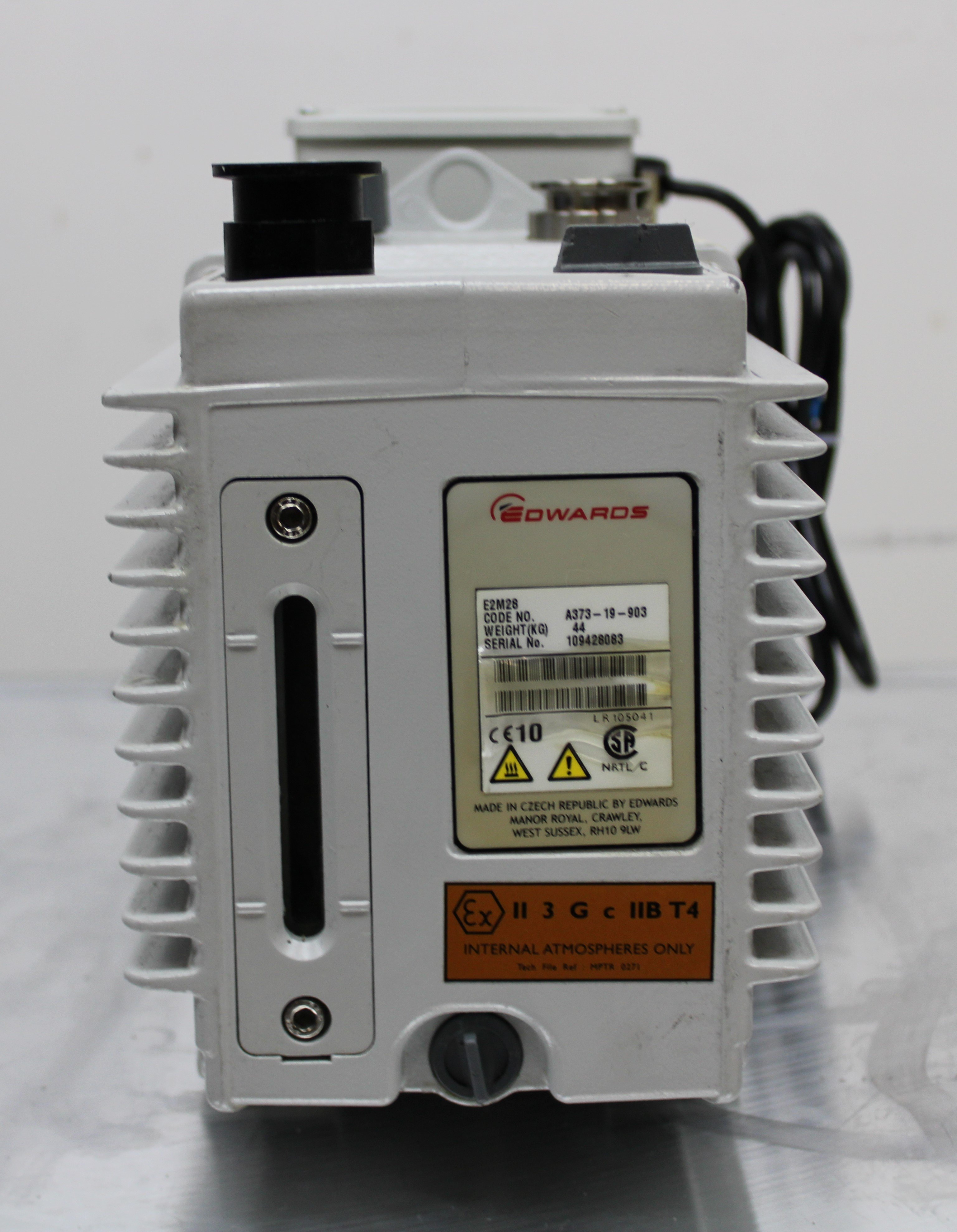 Edwards E2M28 Vacuum Pump High Vacuum 230V 50Hz/60Hz Oil Sealed System