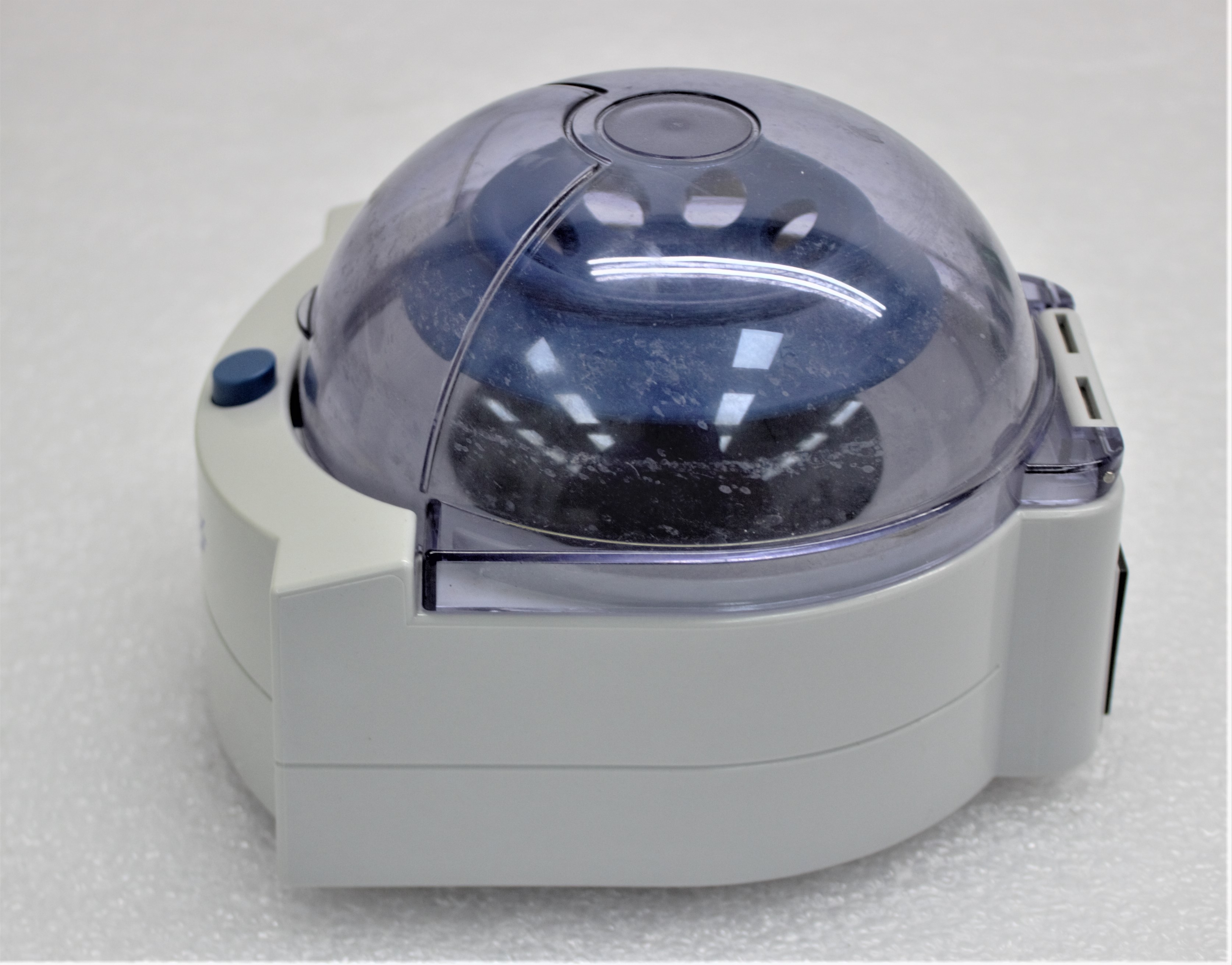 VWR Galaxy MiniStar Microcentrifuge 6000 RPM 6 Vial Capacity Used Functioning