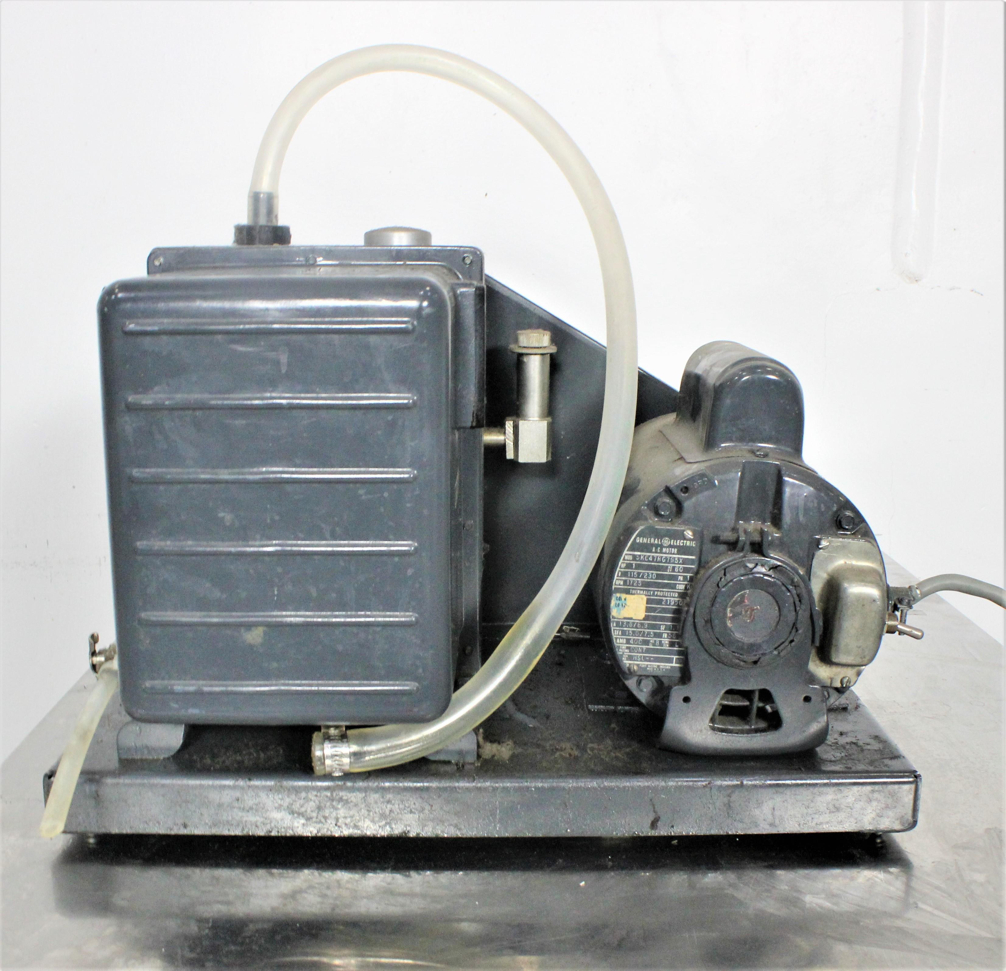 Welch 1376 DuoSeal Vacuum Pump 10.6 cfm 1x10-4 Torr Dual Stage Rotary Vane