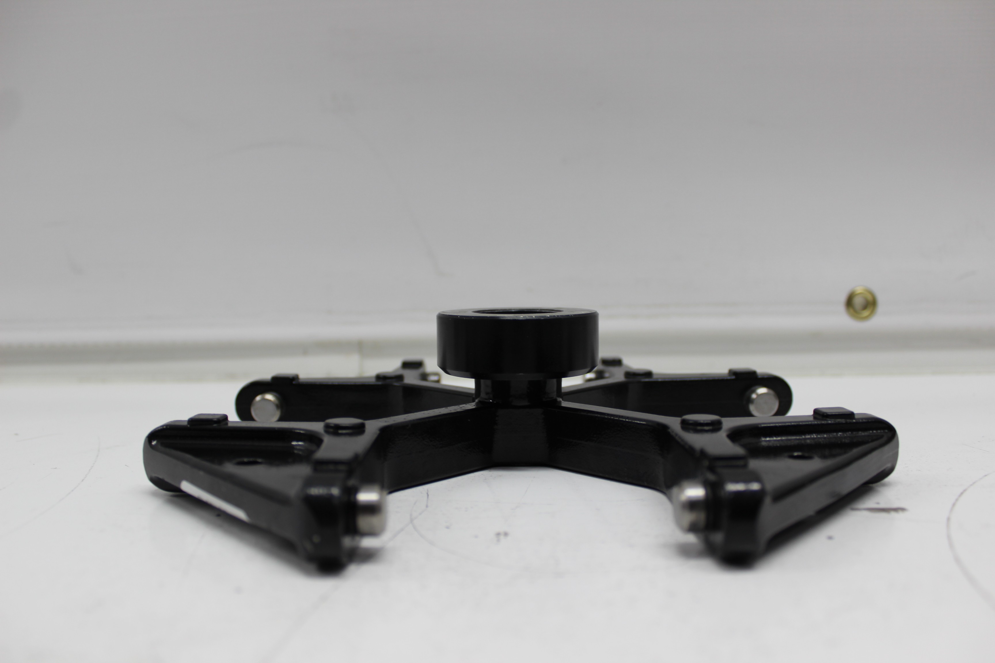 Heraeus Centrifuge Rotor Model 3047 VG Used 5600 mn-1 Accessory Lab Equipment