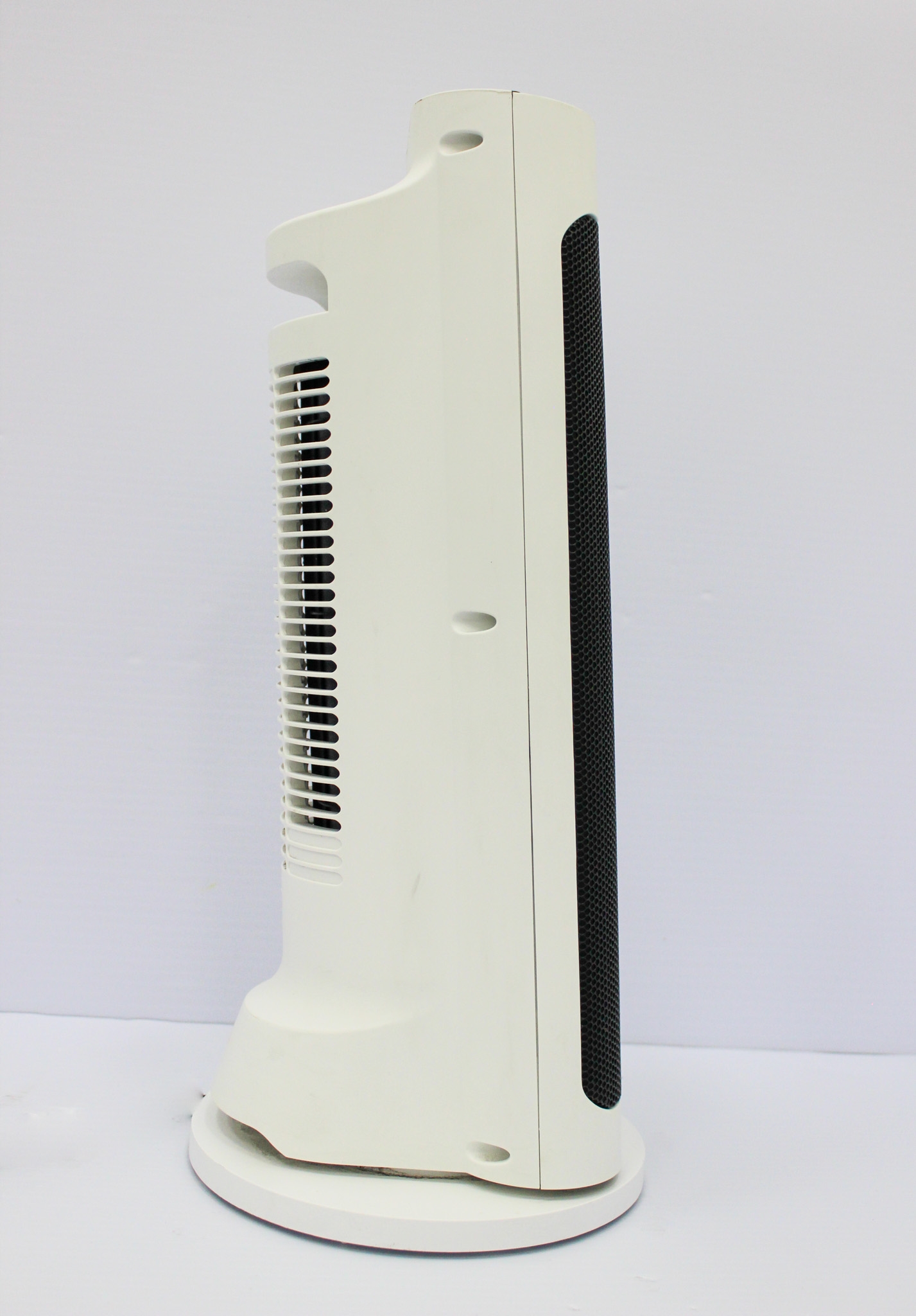 PELONIS PH-19J Ceramic Heater Tower 120V 1500W with Oscillation and Safety
