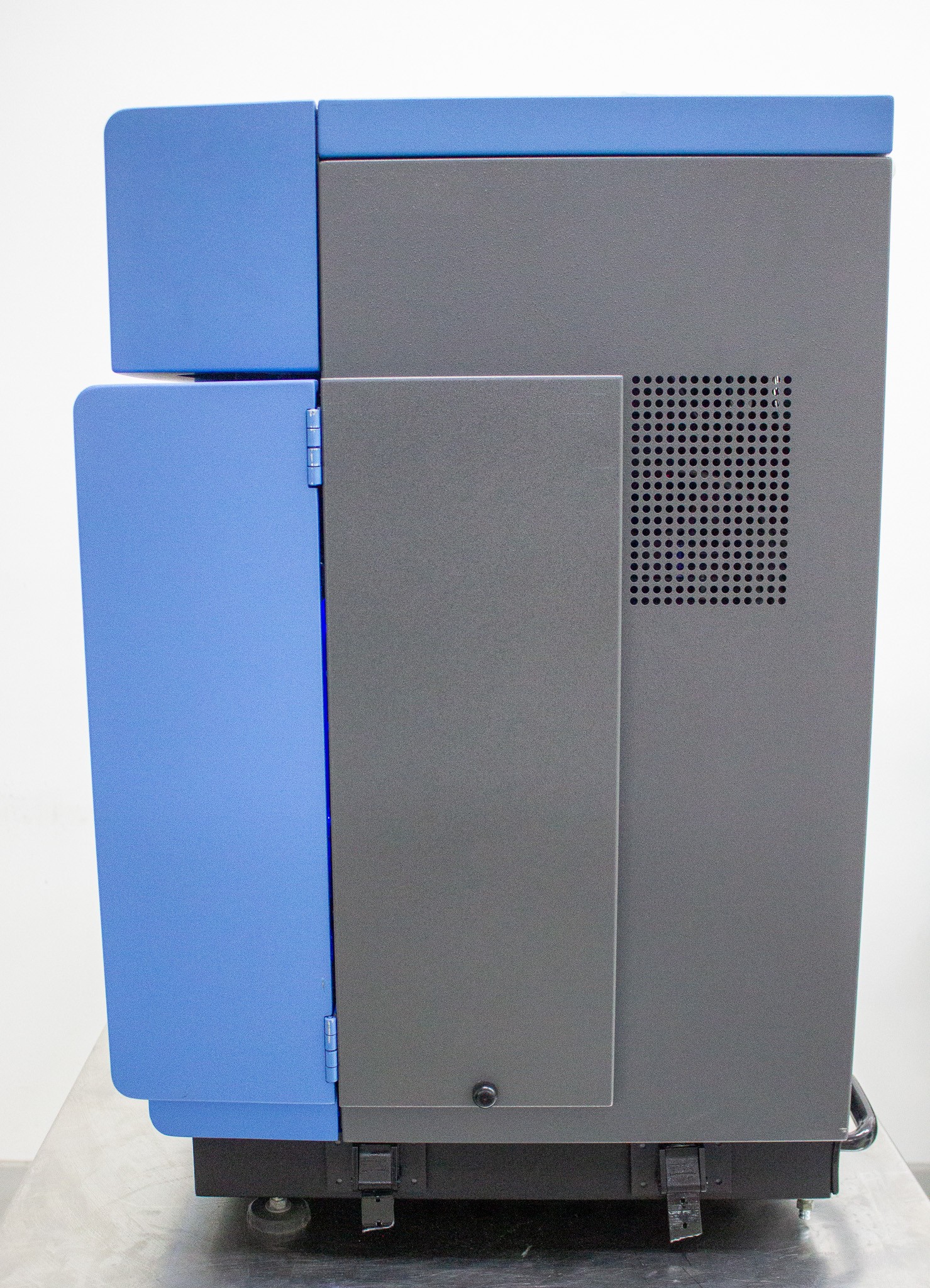 Proteinsimple Peggy Sue Protein Analyzer For Parts 120V/220V 50/60Hz As-Is