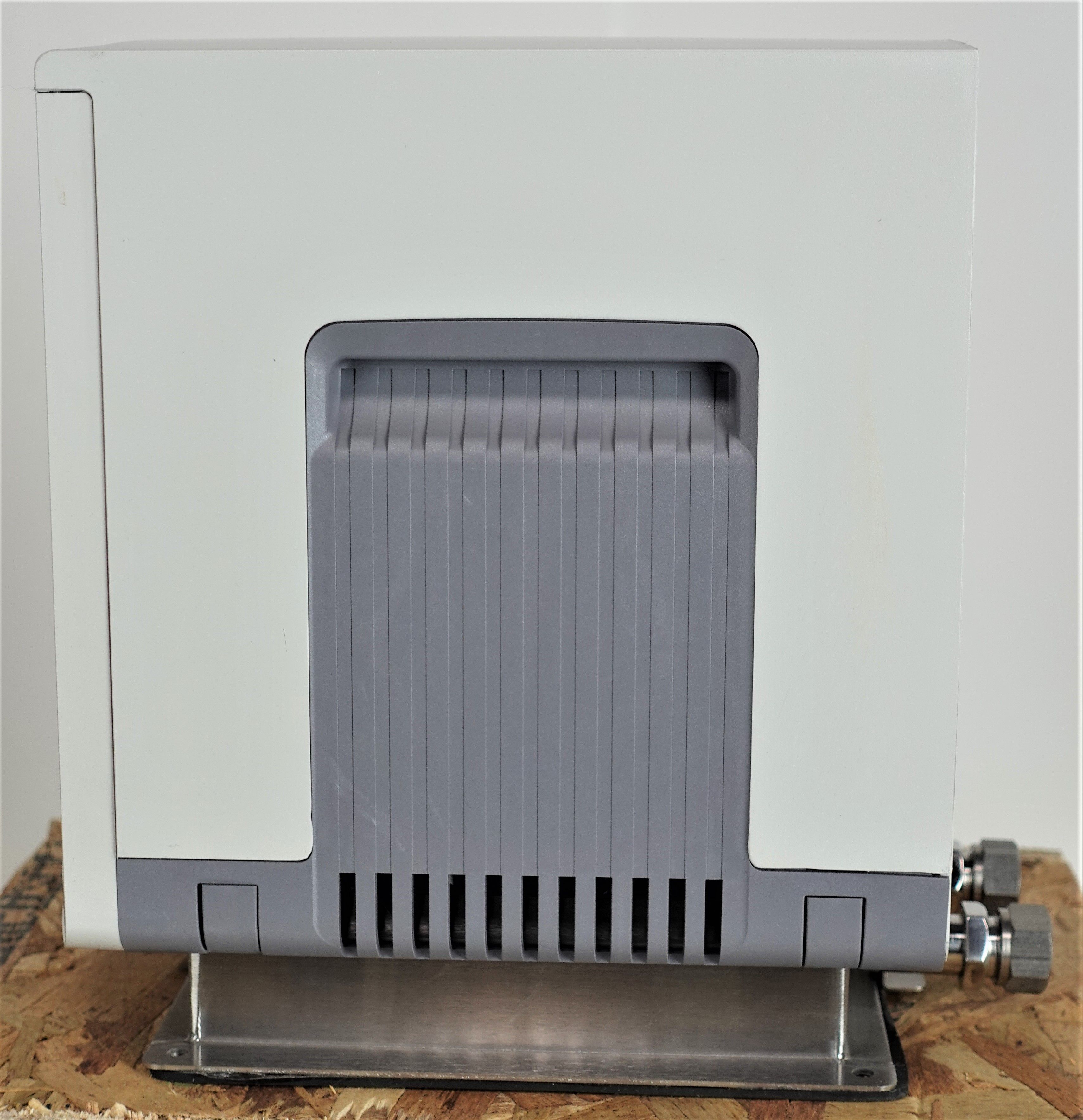 Thermo Haake PC200 Heated Immersion Circulator, Digital Display, 200C Max