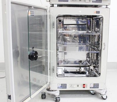 Sanyo MCO-18AIC CO2 Incubator Direct Heat 170L Capacity USA Made