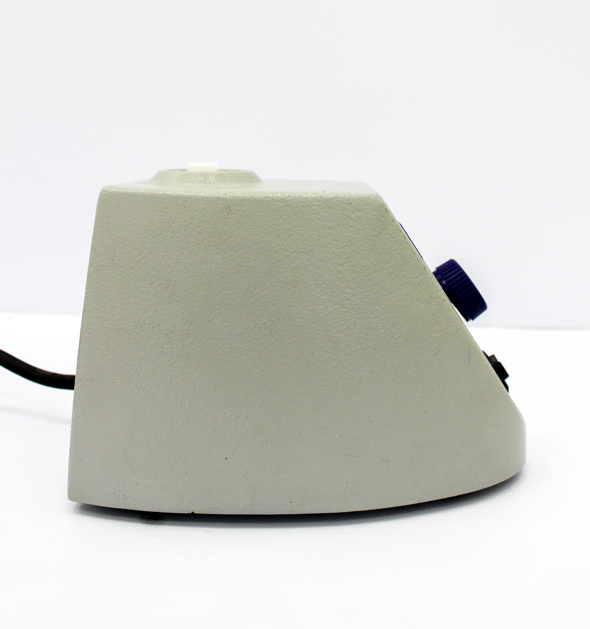 Fisher 02215365 Mini Vortexer for Mixing Samples 300-3200 RPM Tested Used