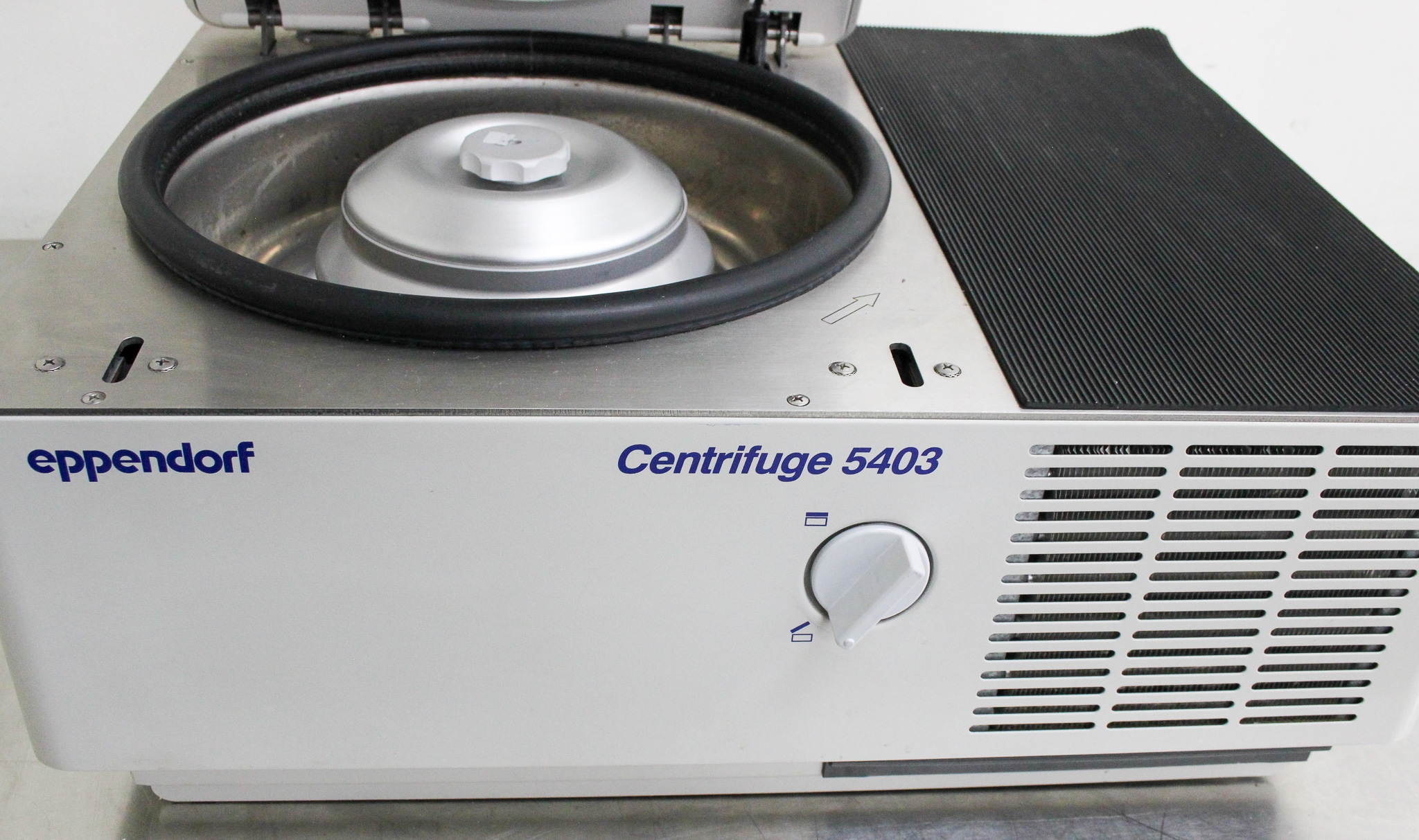 Eppendorf 5403 Benchtop Centrifuge Refrigerated 15000RPM Tested Used