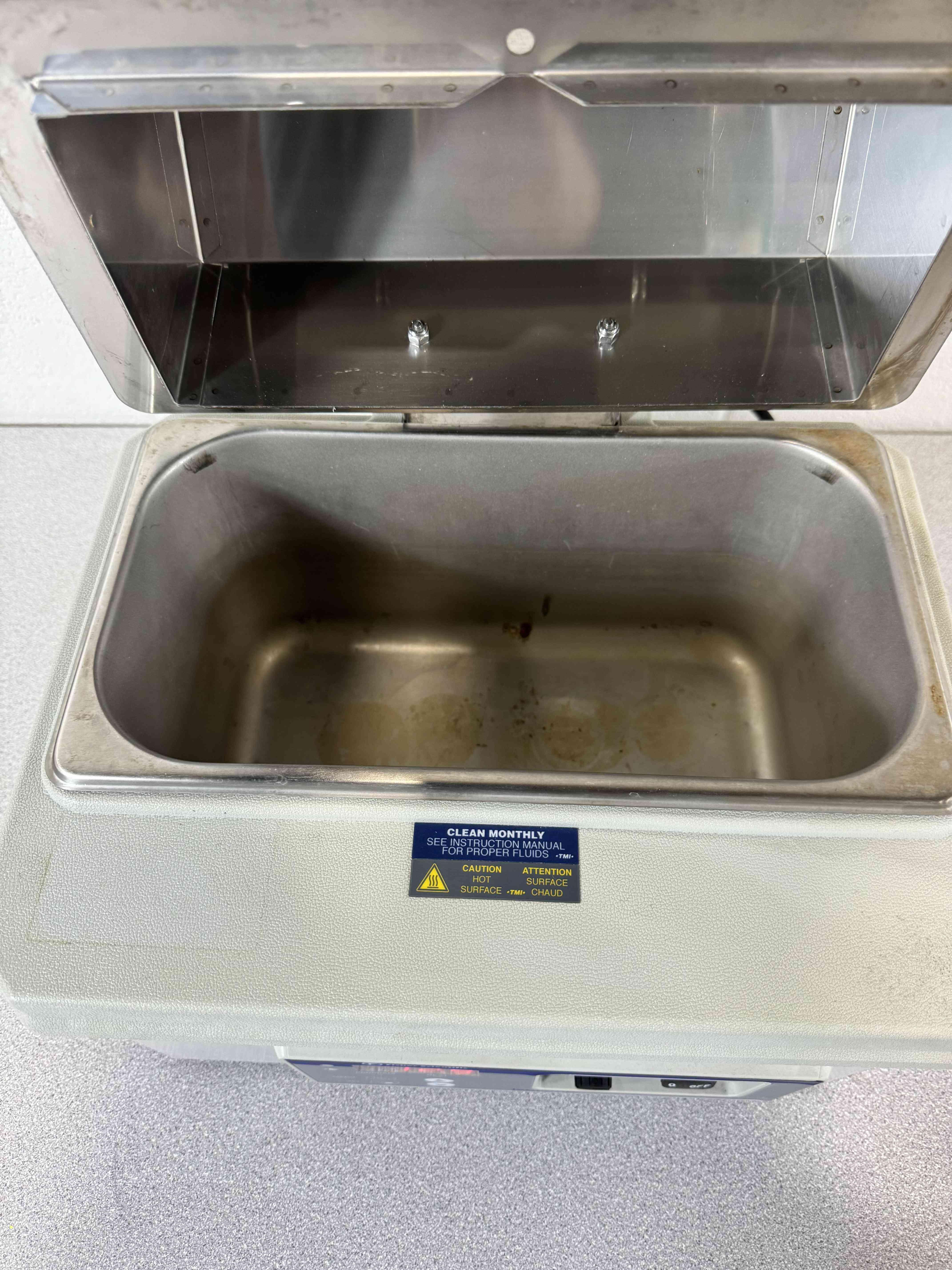 Fisher Isotemp 2340 Digital Water Bath Temp Range 100C Capacity 5L Used