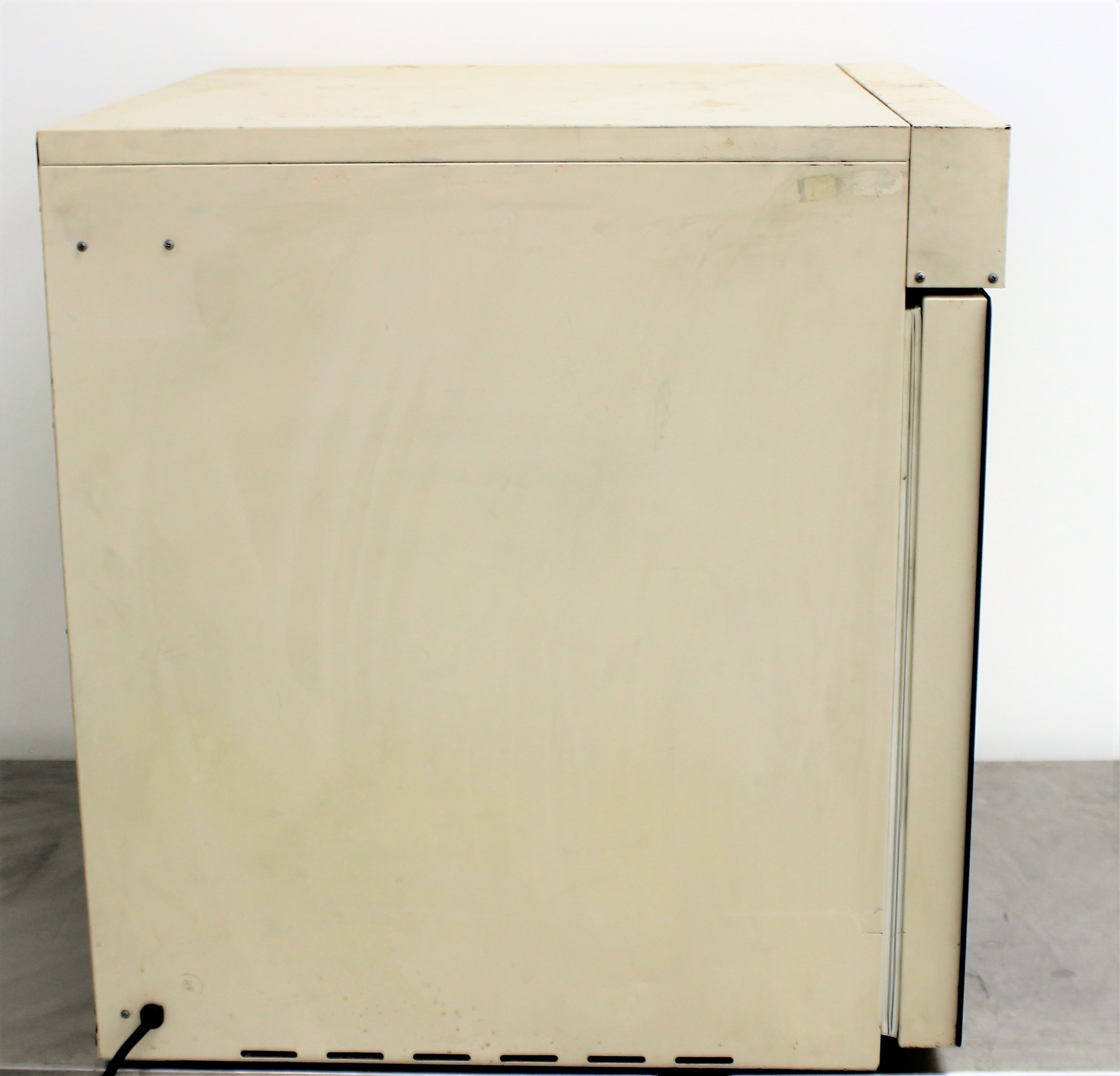 VWR 1530 Incubator Incubator Consolidated Temp Control Temps 5C to 70C Used