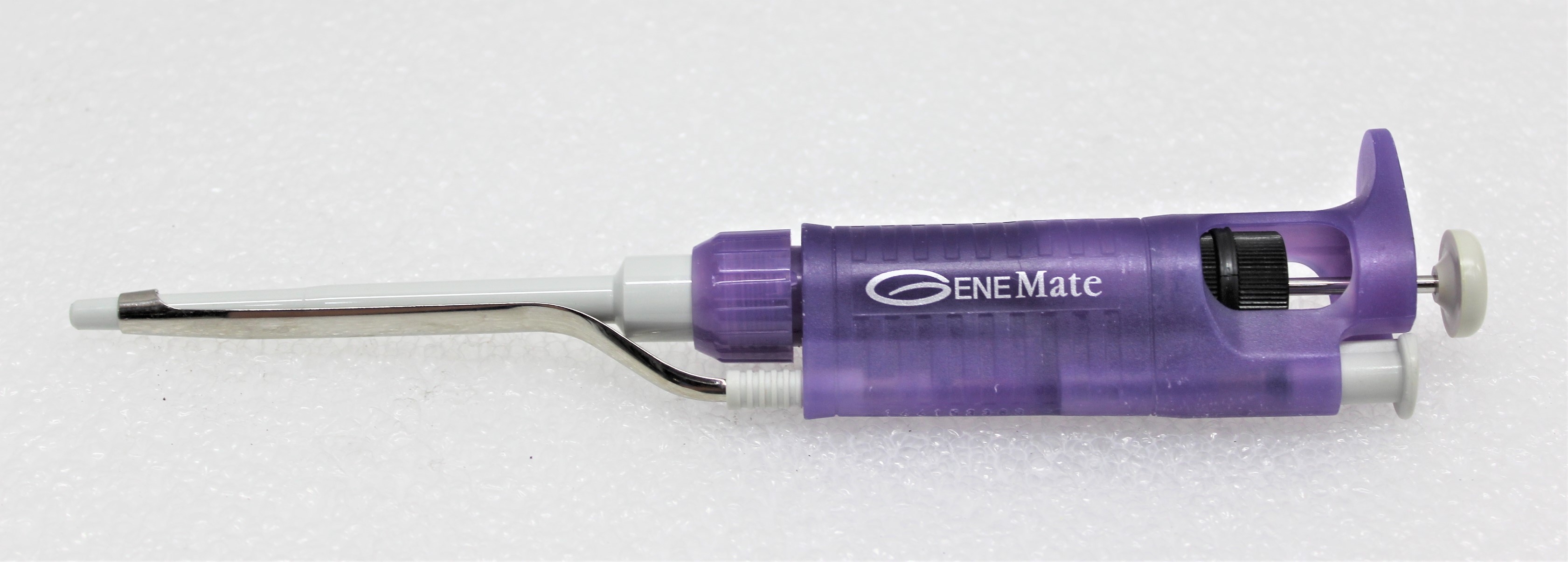 GeneMate Single-Channel 20/200uL Pipettor VG Condition Fully Autoclavable
