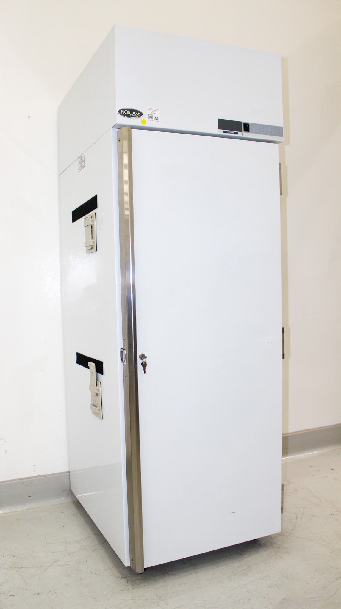 Norlake NSLF241WMW Freezer Scientific 24 cu ft -25C to -10C, Manual Defrost