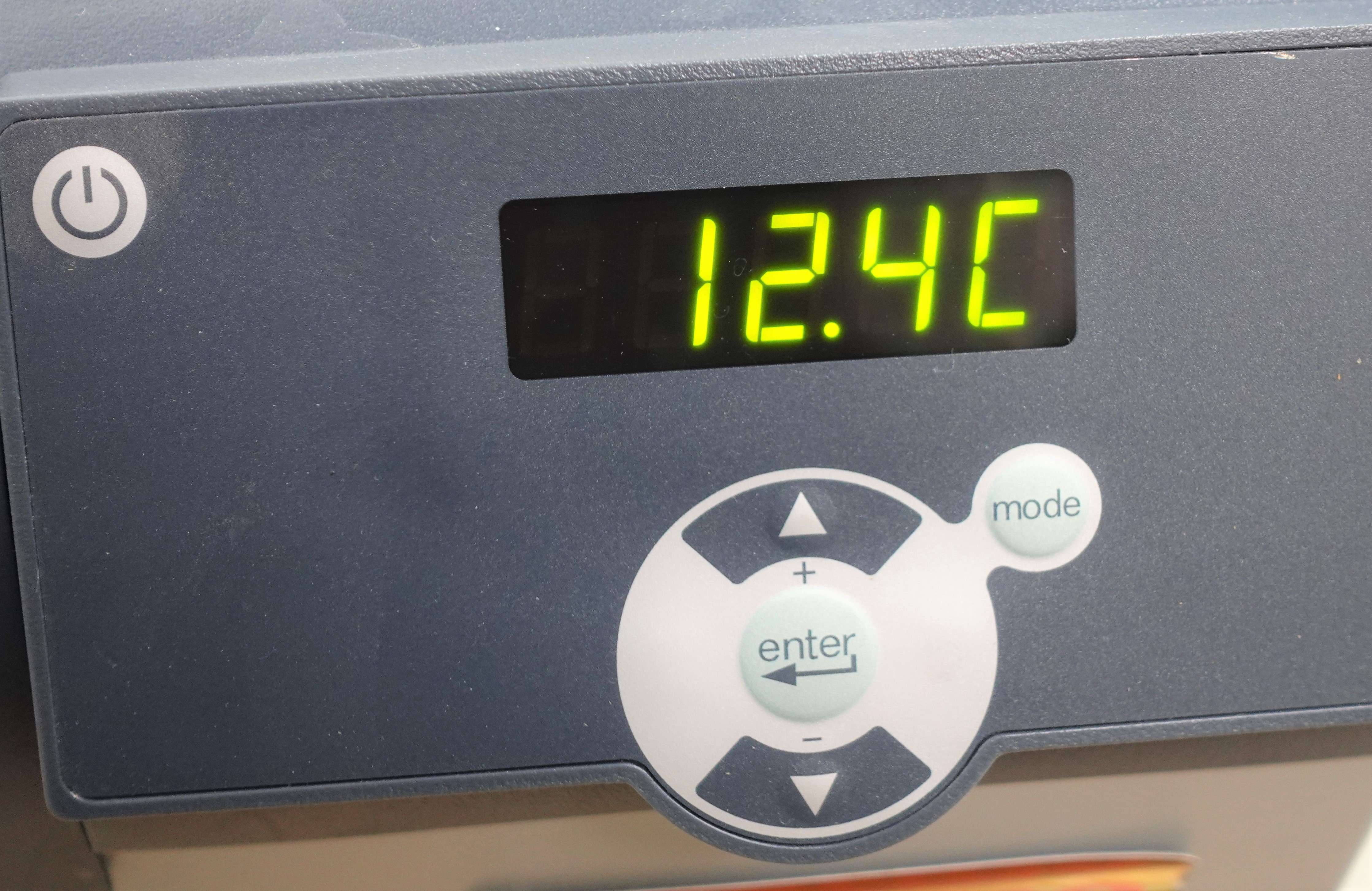 Thermo TF1400 Chiller Recirculating 5C to 40C Stability +/- 0.1C R134A