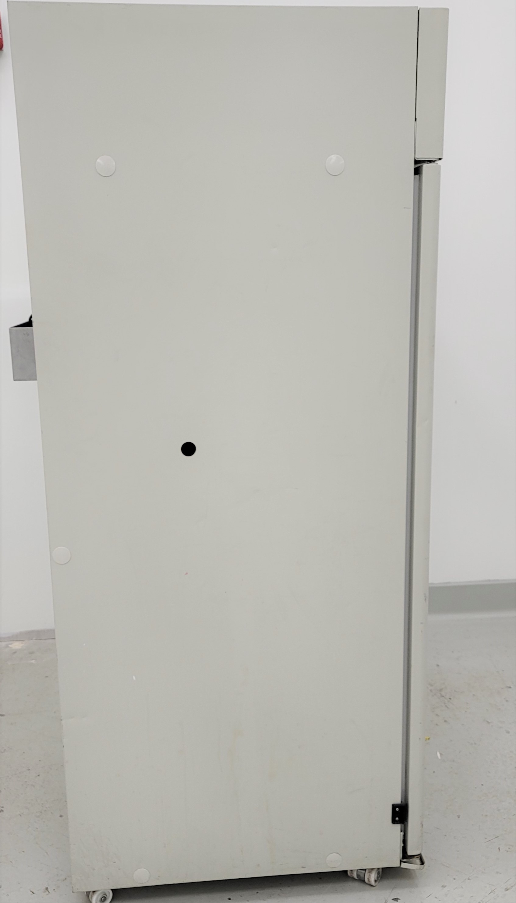 Sanyo MPR-1410 Large Capacity Pharmaceutical Refrigerator 2-23C 1365L