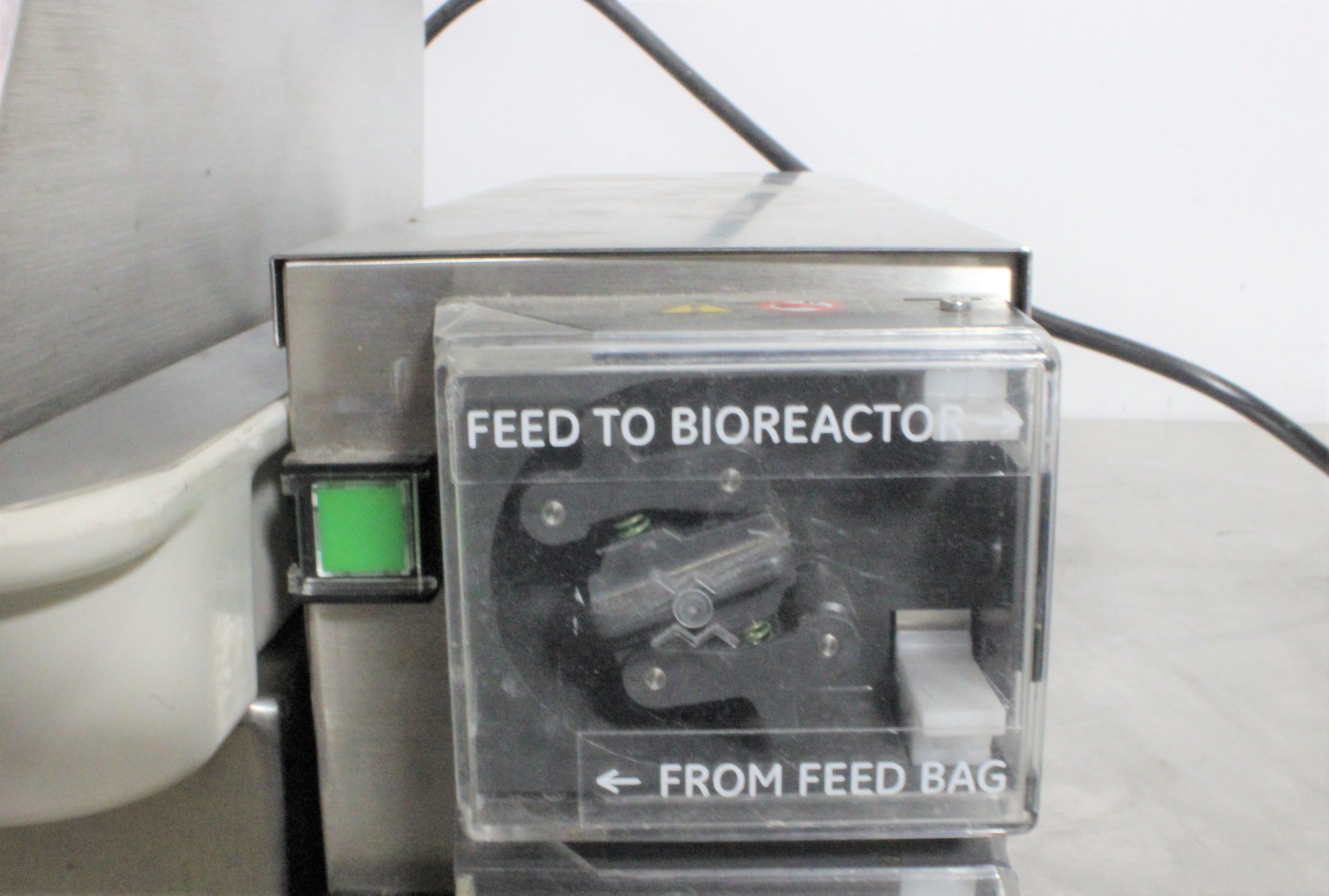 Wave Bioreactor 2/10EH Cell Culture Bioreactor with Adjustable Speed and Temp