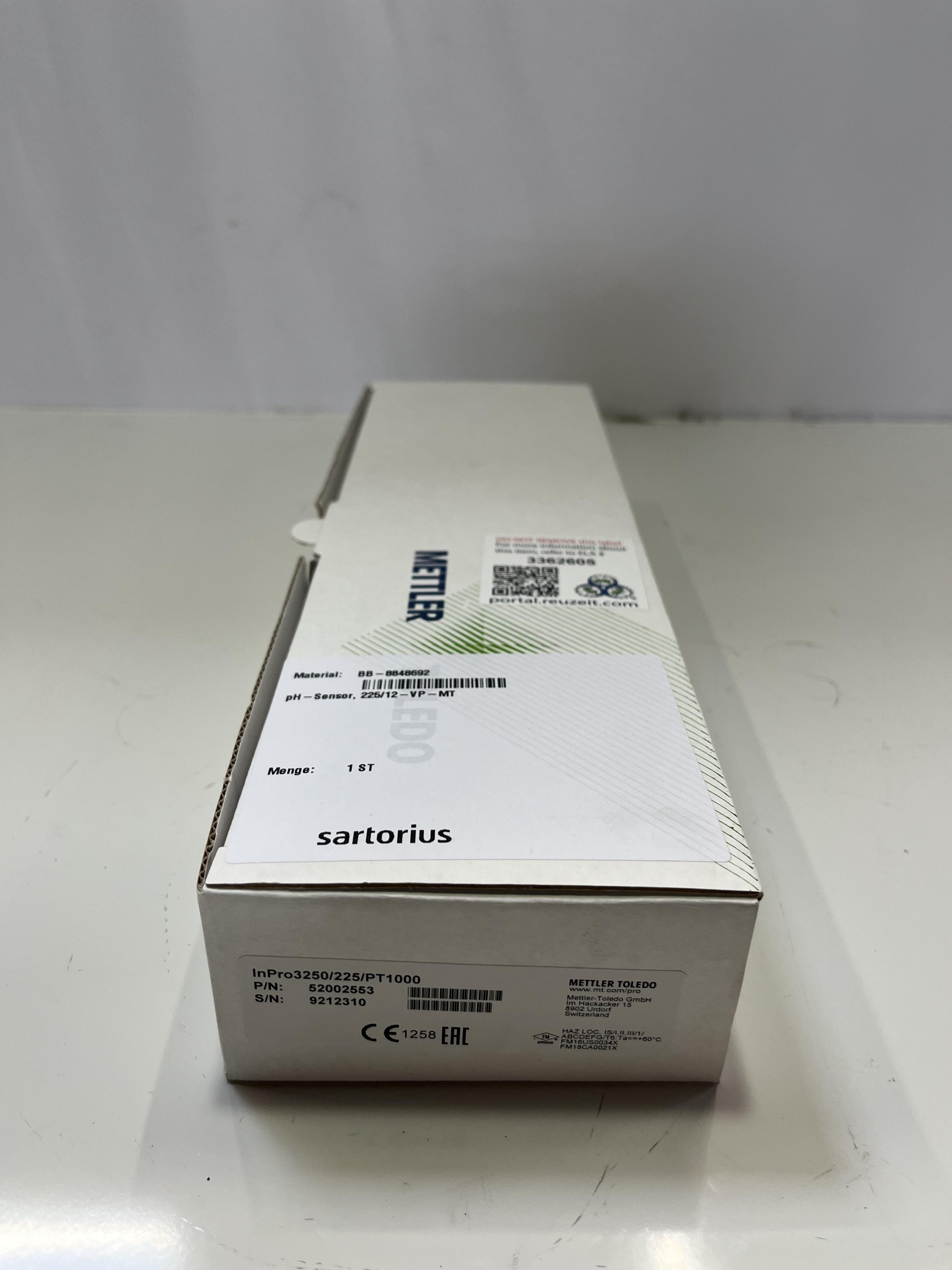 Mettler Toledo 52002553 pH Sensor InPro3250/225/PT1000 Low Maintenance