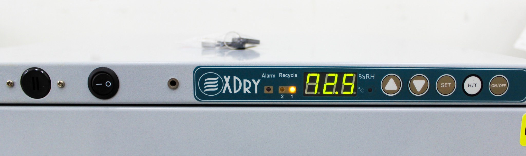 Xdry XD1-151-02 Benchtop Desiccant Dry Cabinet Energy-Saving 150L Capacity