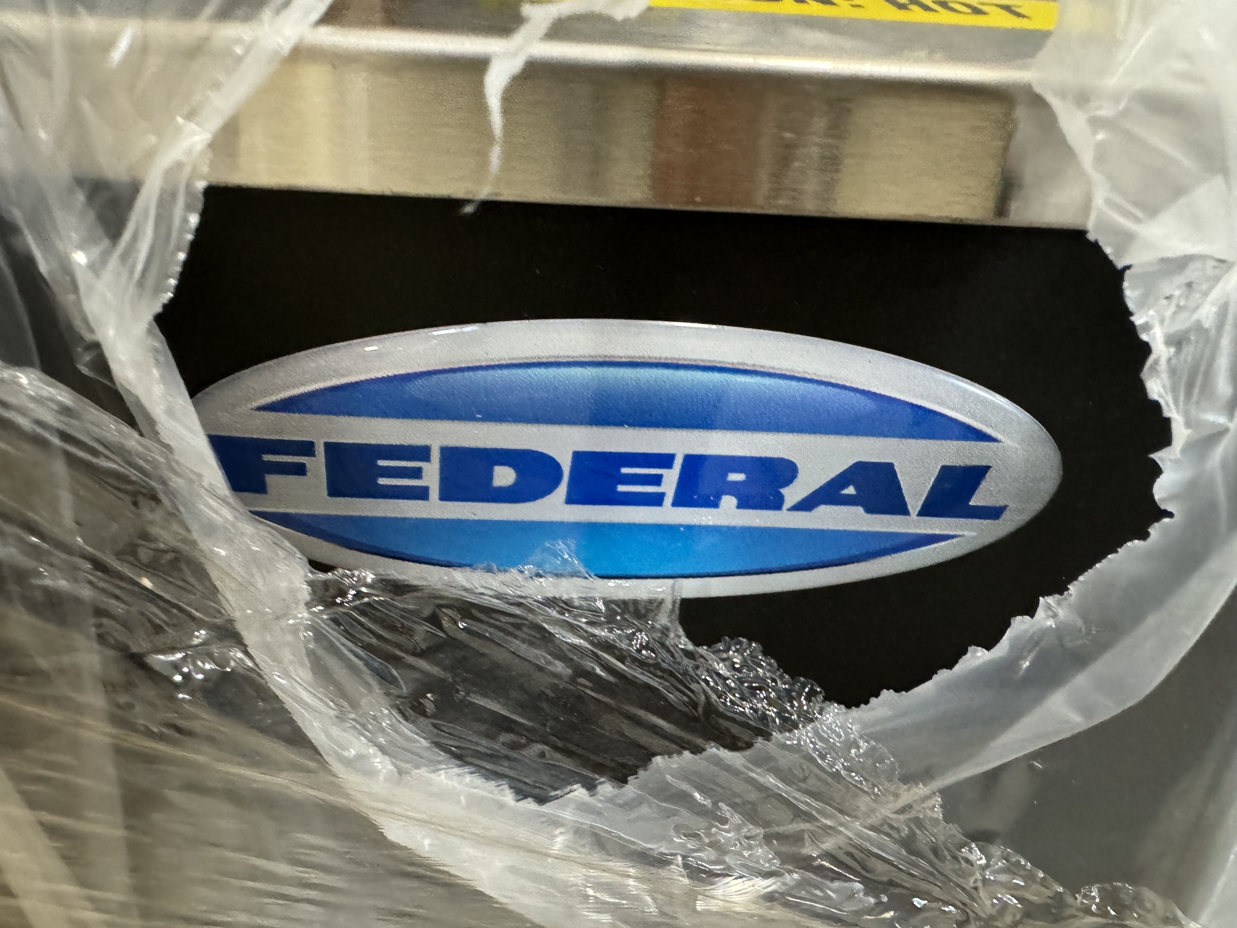 Federal HSSM460 Heated Self Serve Merchandiser 3 Heated Shelves 160F New