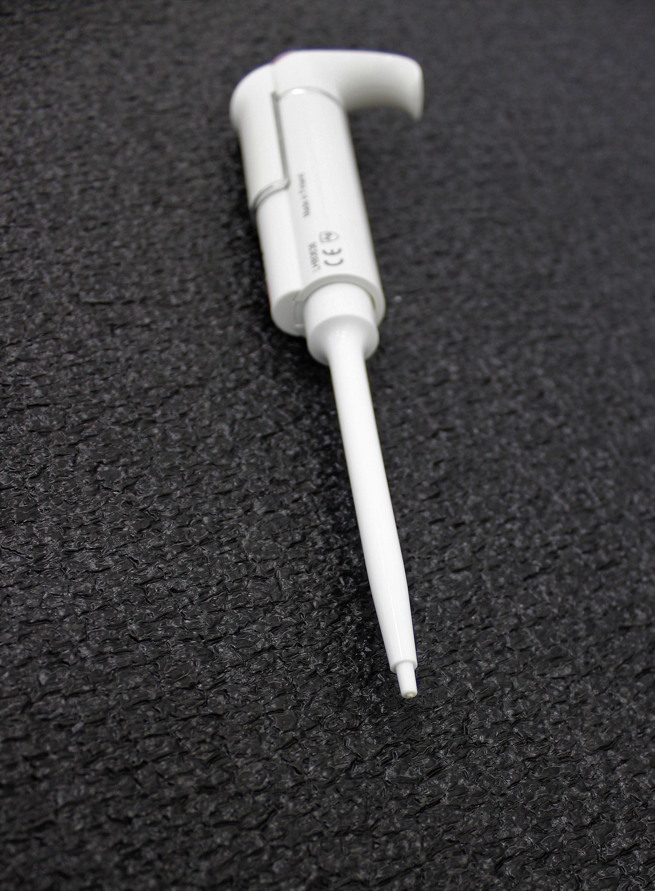 Thermo Finn Pipette F1 Manual 0.2-2uL Adjustable Single Channel Pink