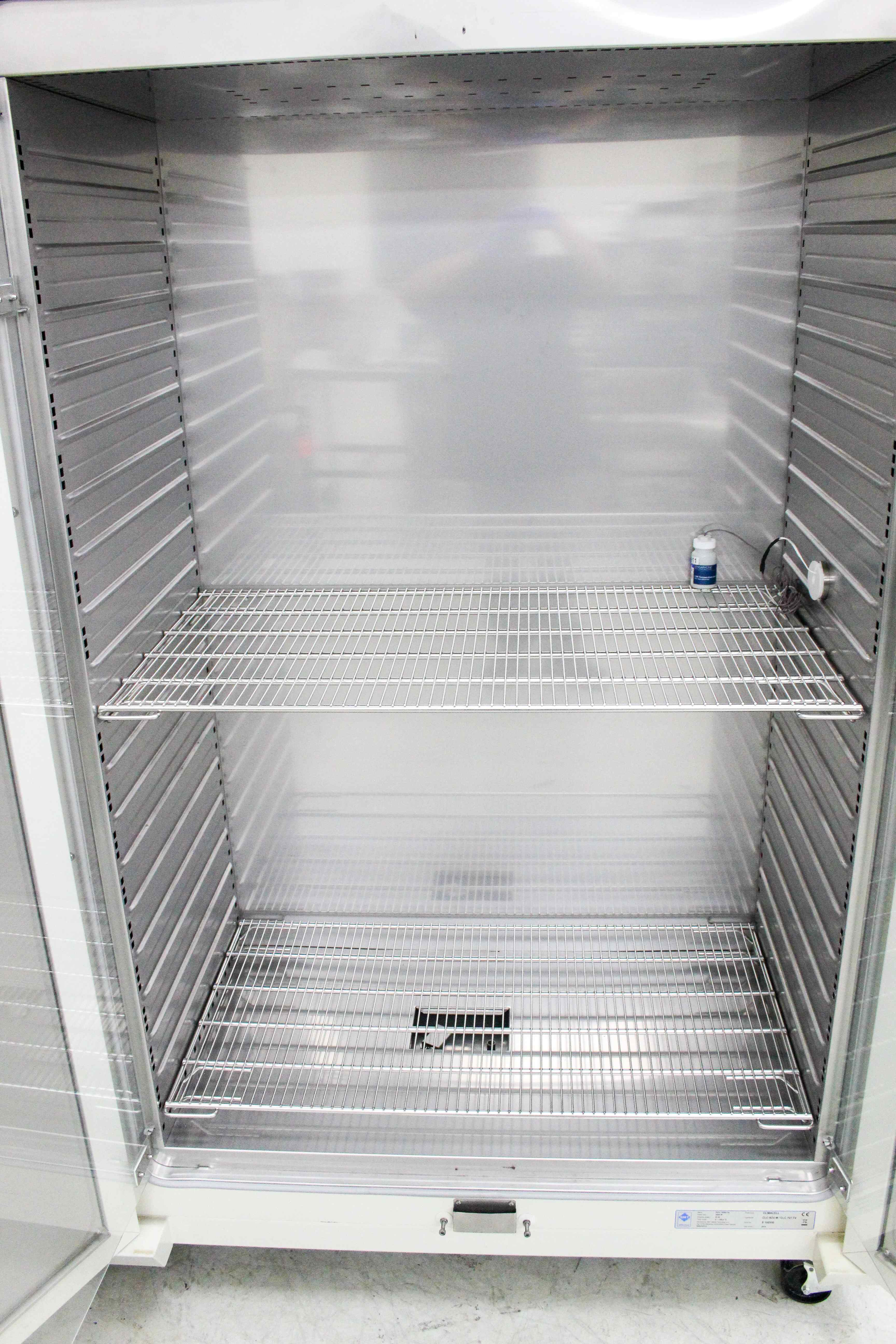 BMT ClimaCell CLC-B2V-M Cooling Incubator 707L Controlled Humidity 10-90C Range