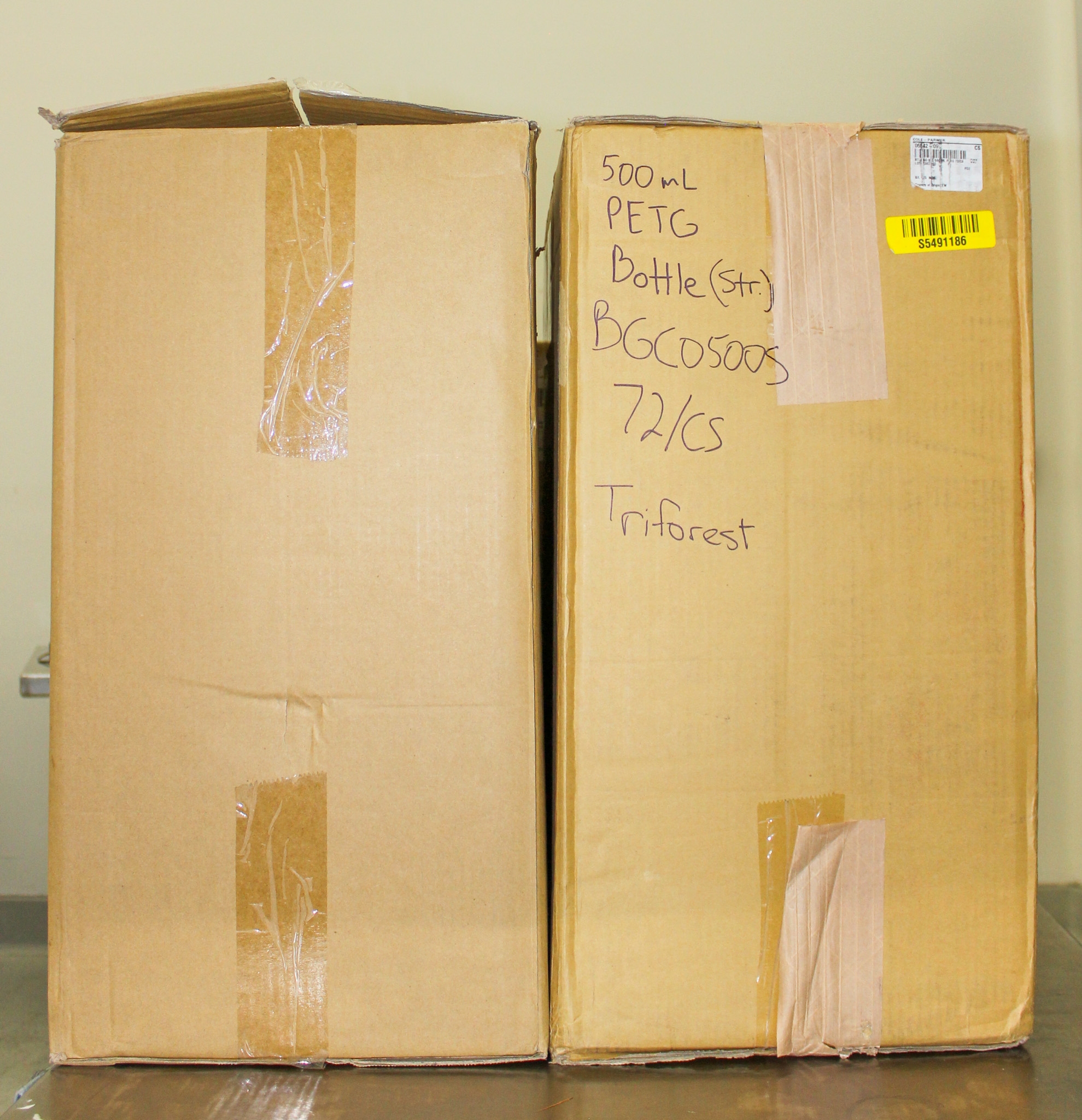 VWR 30180-024 Media Bottle 500ml Polycarbonate Autoclavable Biocompatible