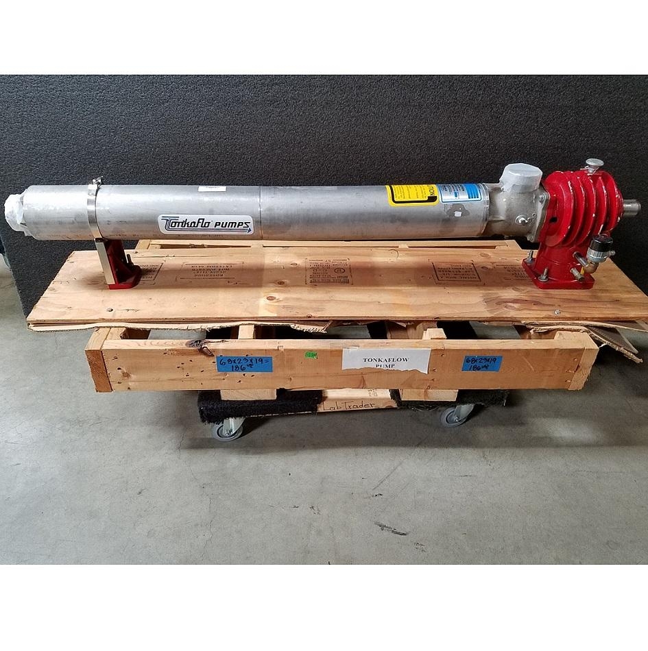 Tonkaflo SS8520E17-72360 Sanitary Stainless Screw Pump, 186 lbs, Good Condition