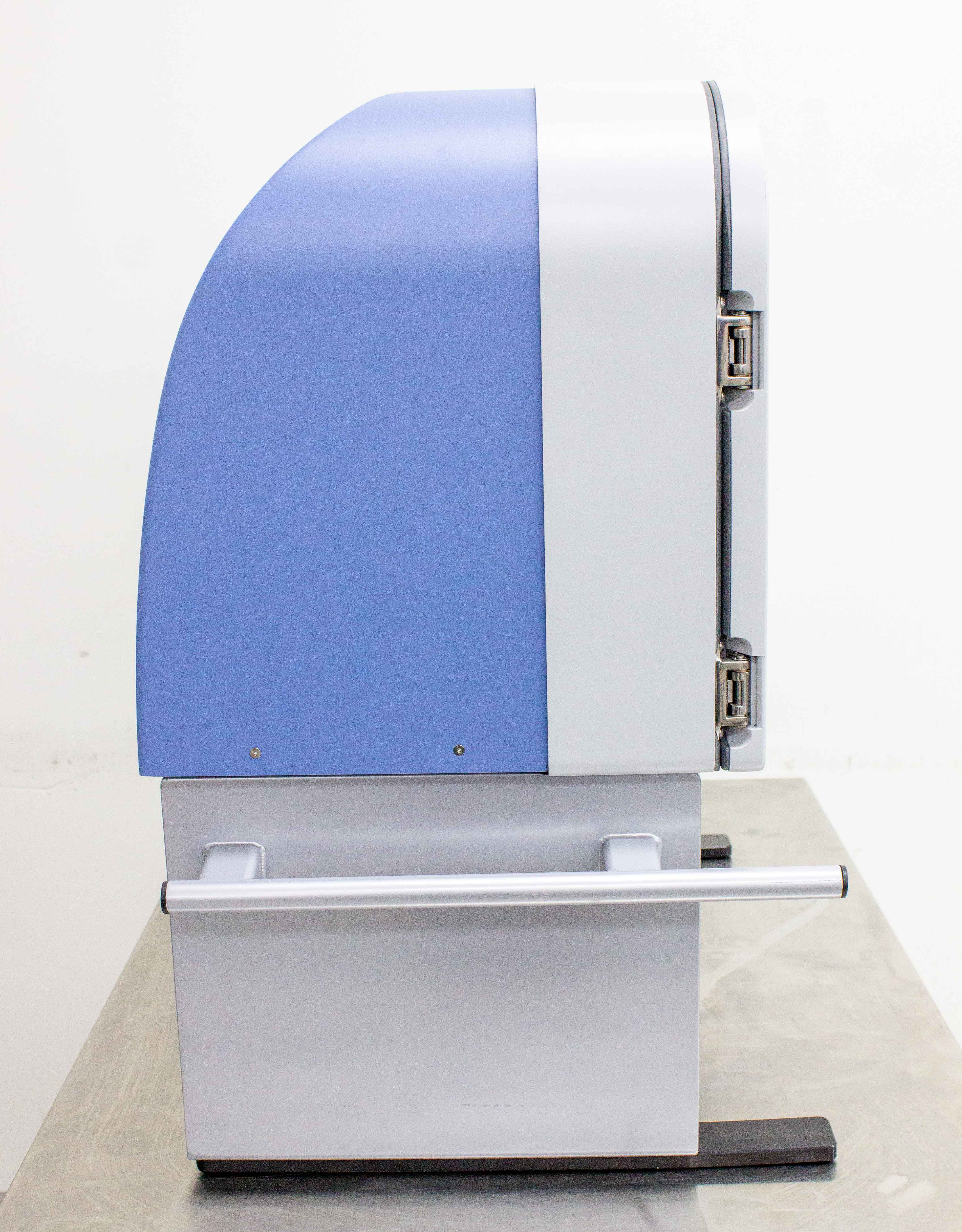 Terumo Finia Fill and Finish System for Cell and Gene Therapy Automation