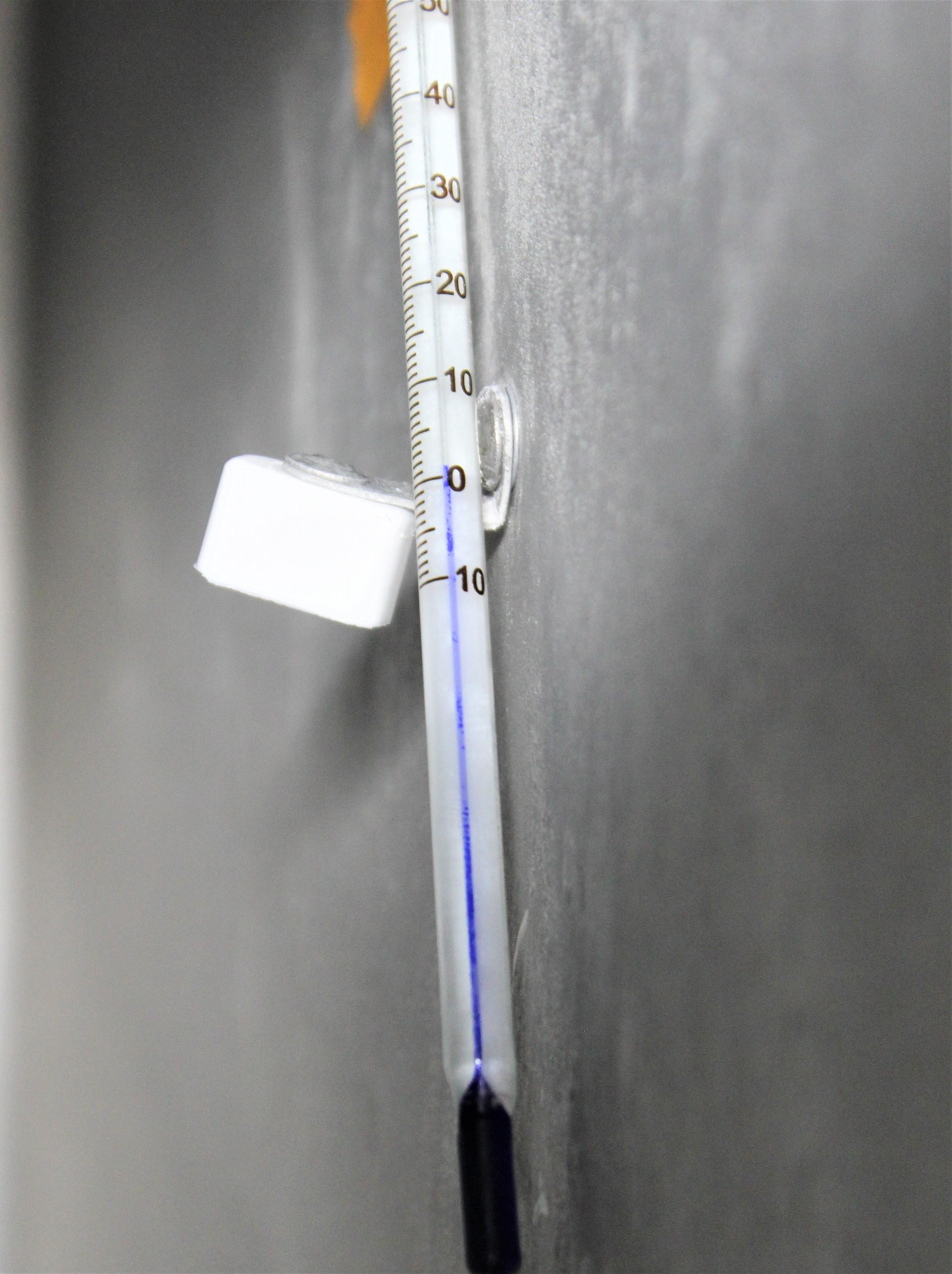 NORLAKE NSFR241WMW/0M Refrigerator Cold Storage 24 cu ft Capacity 35.6-50F