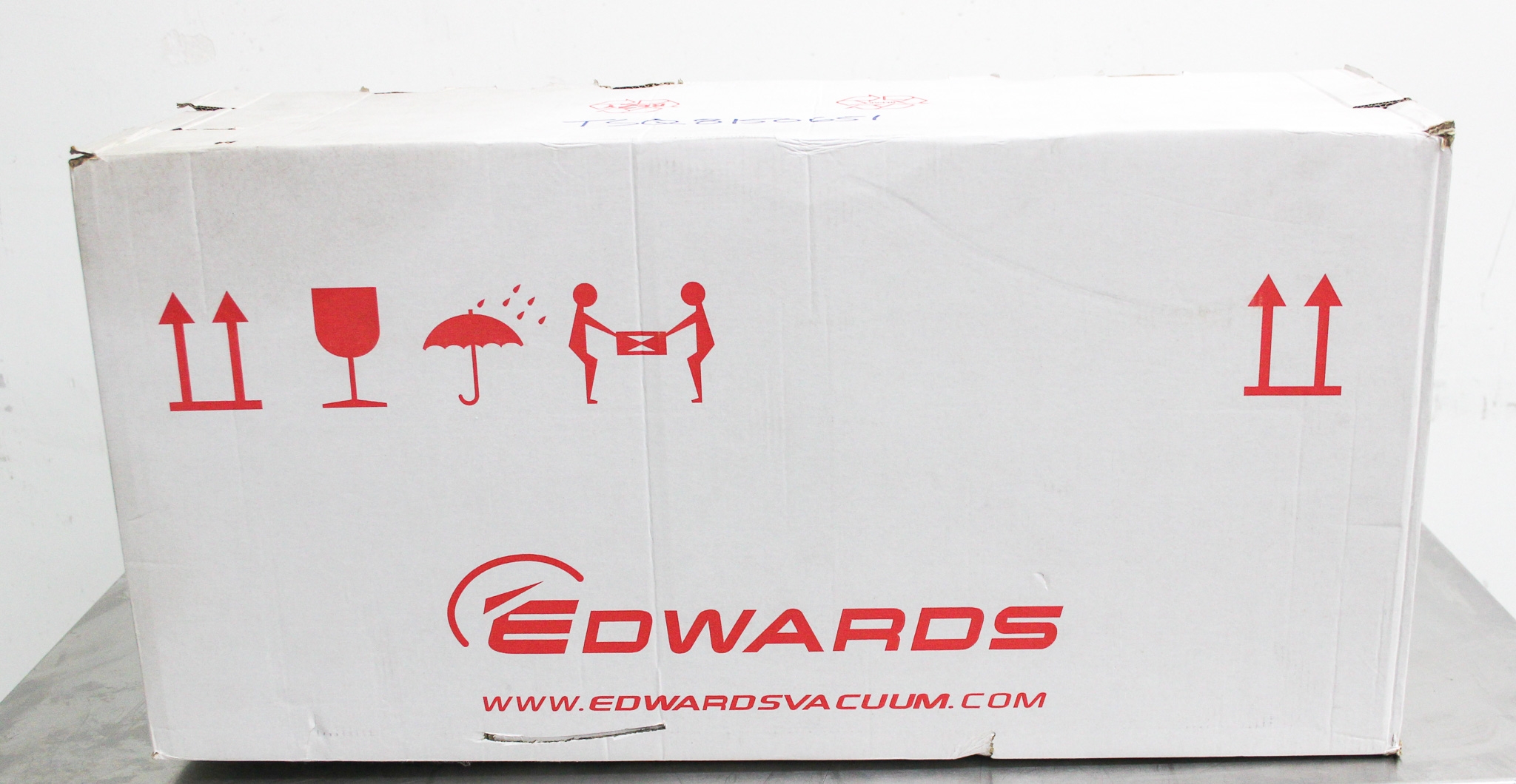 Edwards RV8 Vacuum Pump Two Stage 10 m3/hr Rotary Vane Industrial Applications