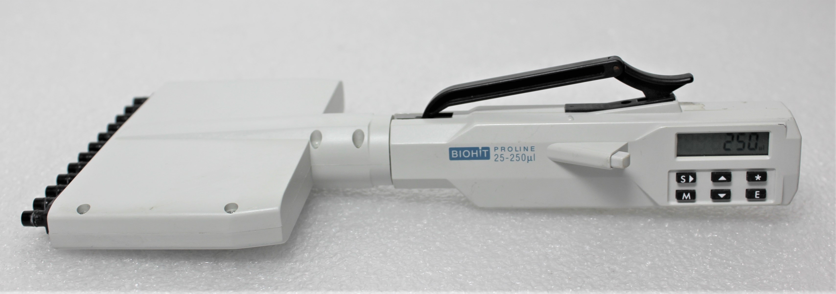 Biohit Proline Electronic Pipette 25-250uL Liquid Handling 12-Channel 80 Characters