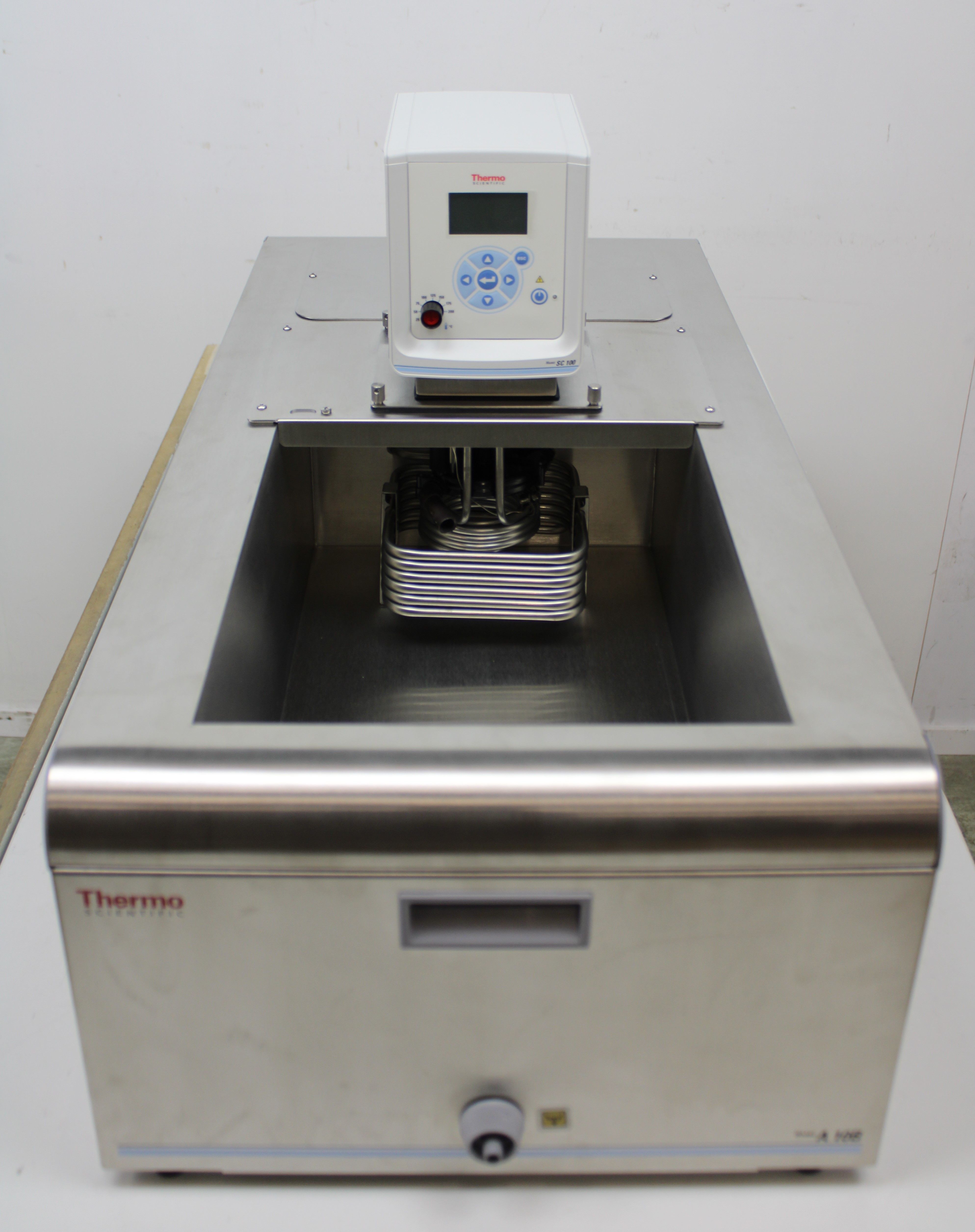 Thermo ARCTIC A10B Water Bath Circulator -10C to +100C 17L 250w 230V 60Hz