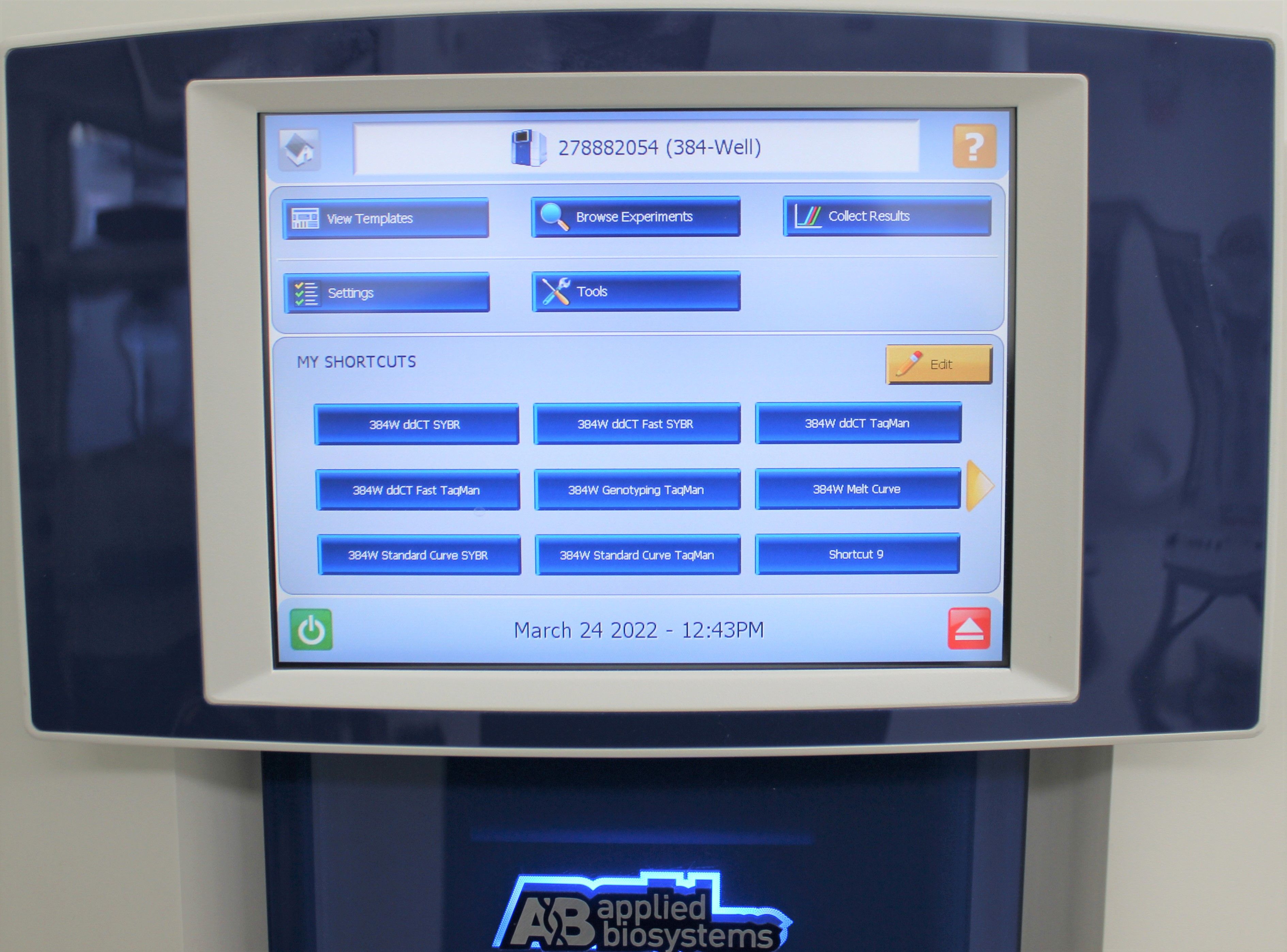 Applied Biosystems ViiA 7 Real-Time PCR System - High Performance, Turnkey