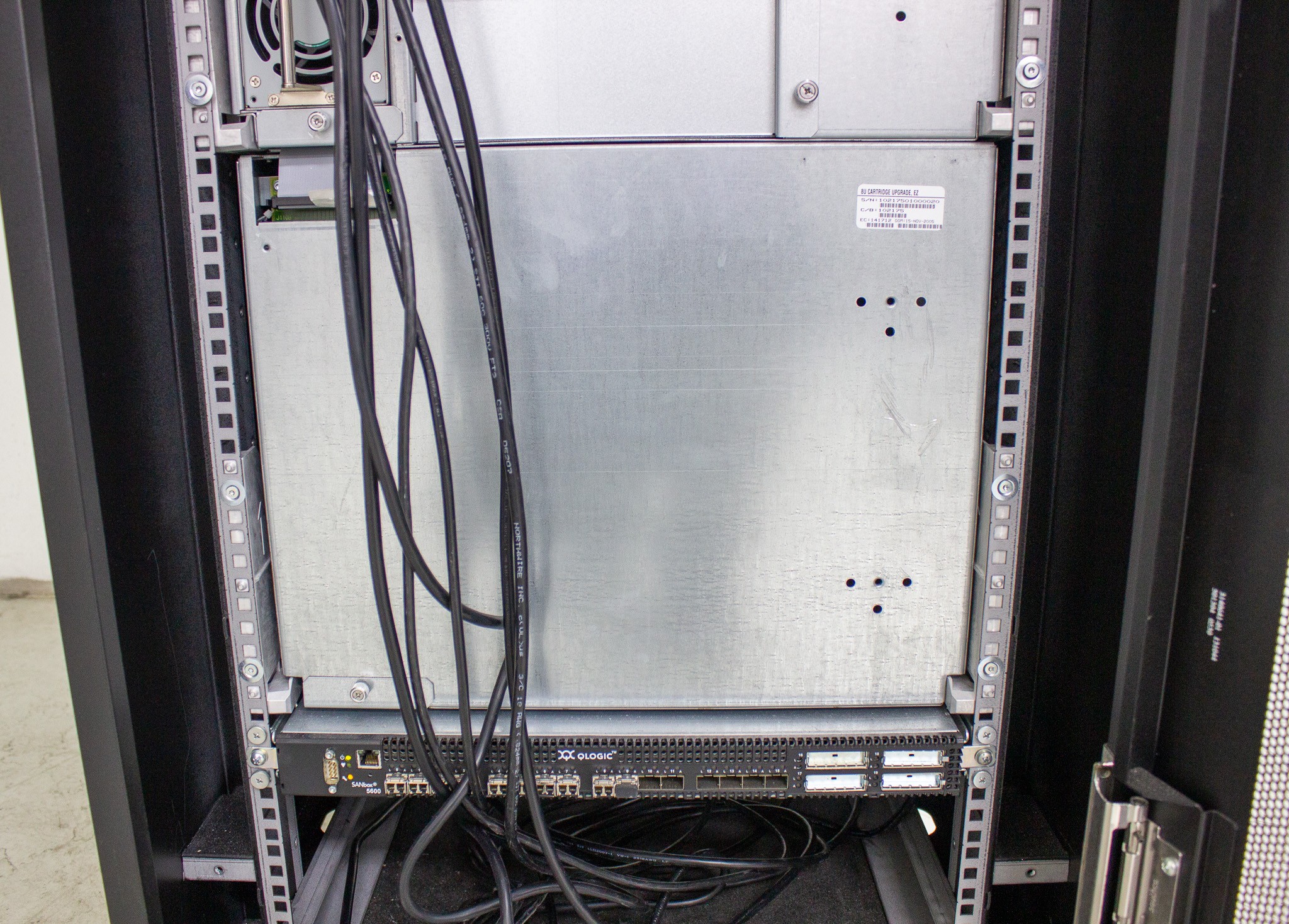 Sun SL500 Tape Library System Modular Cabinet Scalable 460TB Used 120V 220V