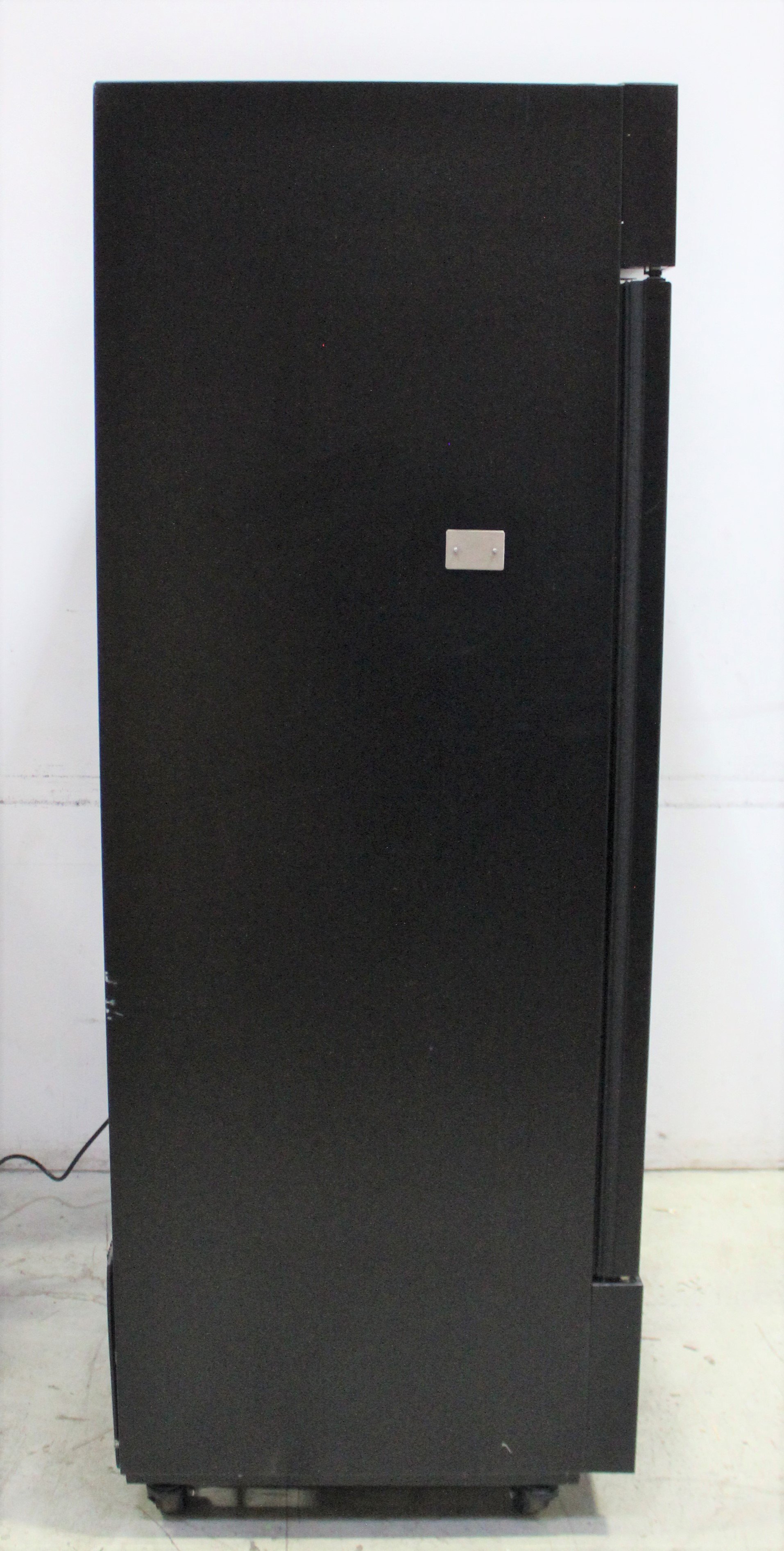 True GDM-43-HC~TSL01 Commercial Glass Door Merchandiser, 40.6 Cubic Feet