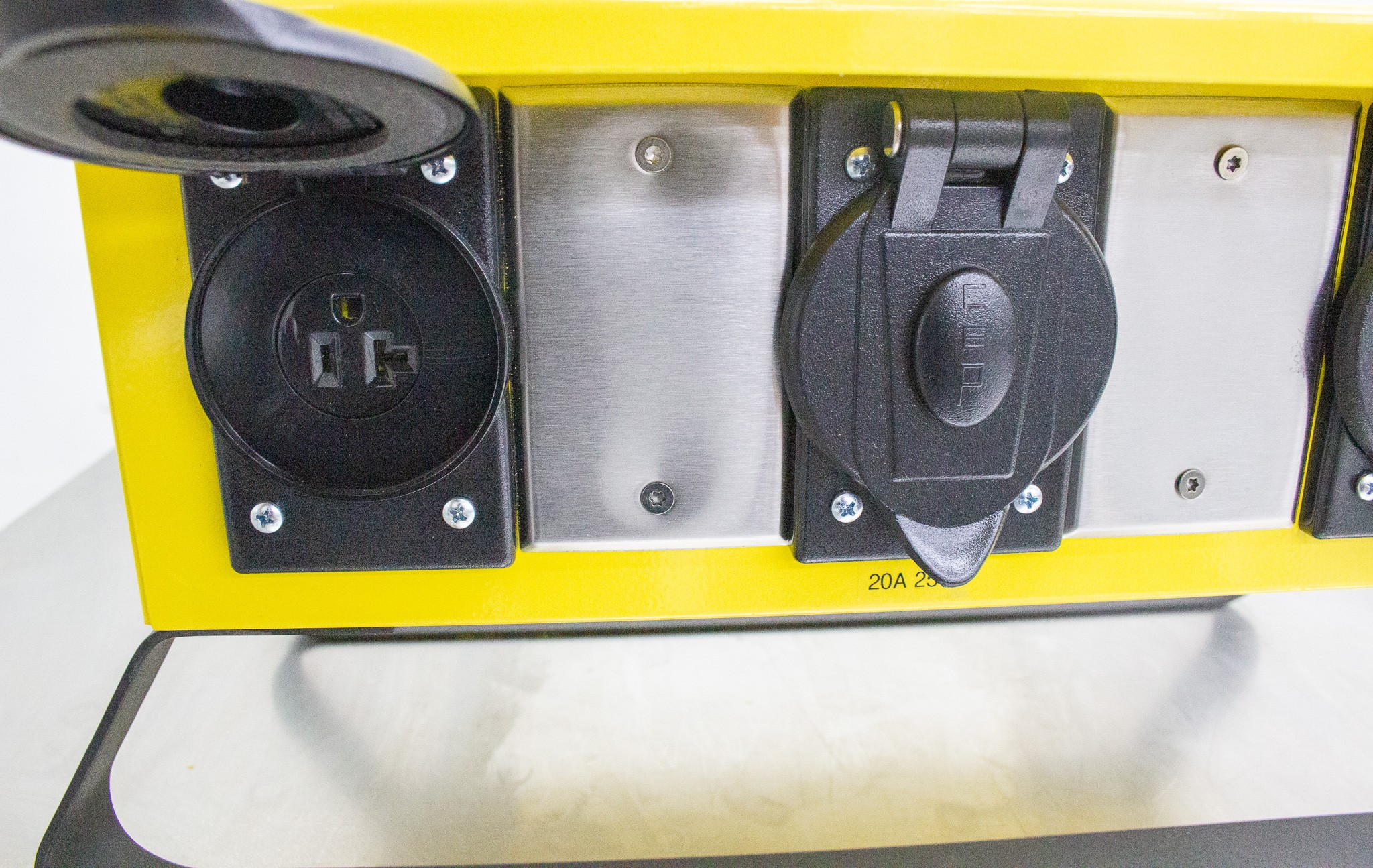 CEP 6506-GU Portable Power Unit with GFCI Temp Power Distribution 50 Amps