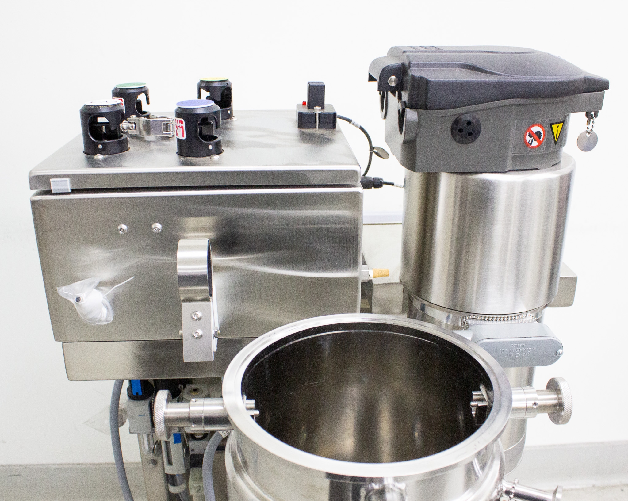 Pneumatic UniFuge Pilot Single-Use Centrifuge 1.8L 4L/min Used Biotech