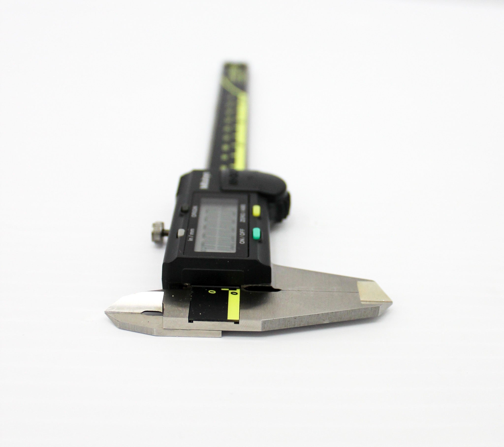 Mitutoyo CD-6ASX Digimatic Caliper Precision Measurement Turnkey Refurbished