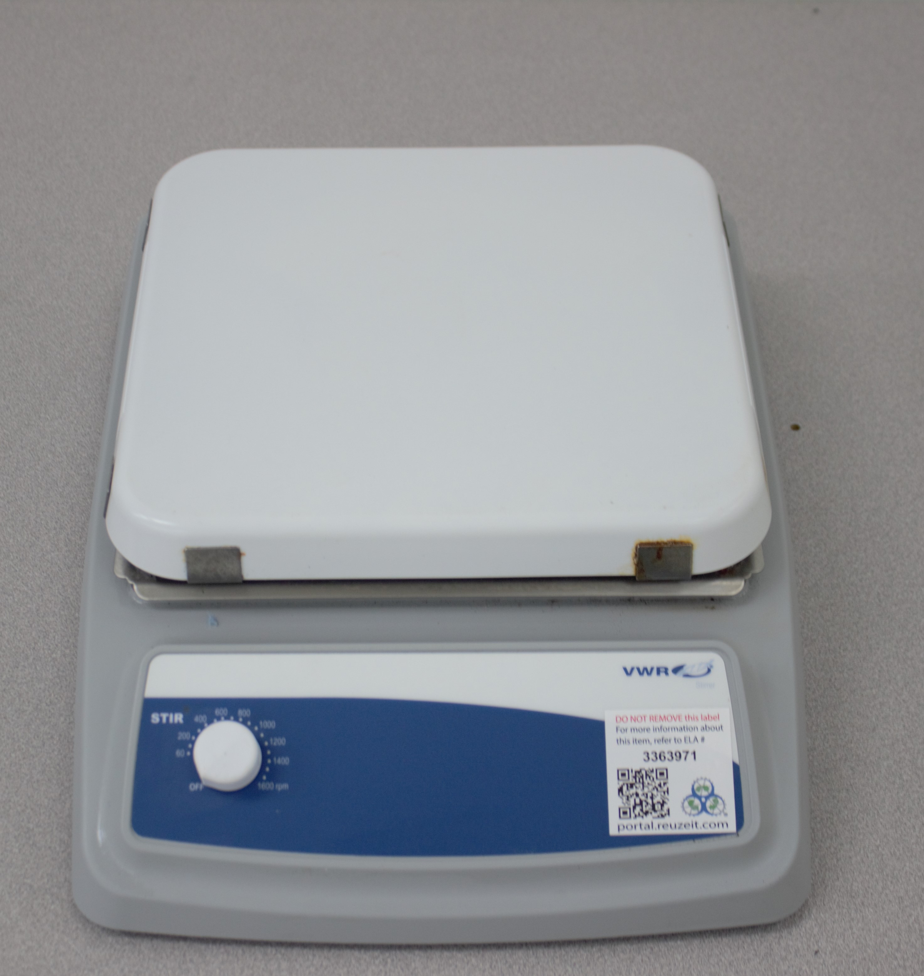 VWR 97042-666 Homogenizer Stirrer 10x10in Ceramic Plate 6L Capacity 1600RPM