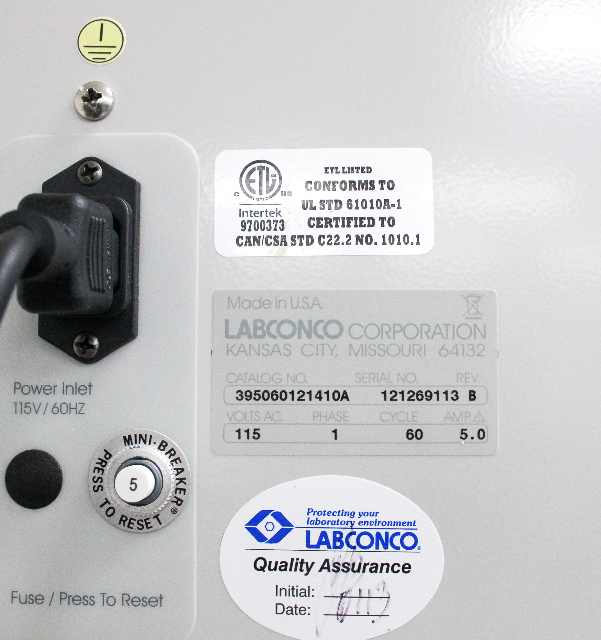 Labconco XPert 6' Filtered Balance System HEPA Ergonomic Enclosure Used