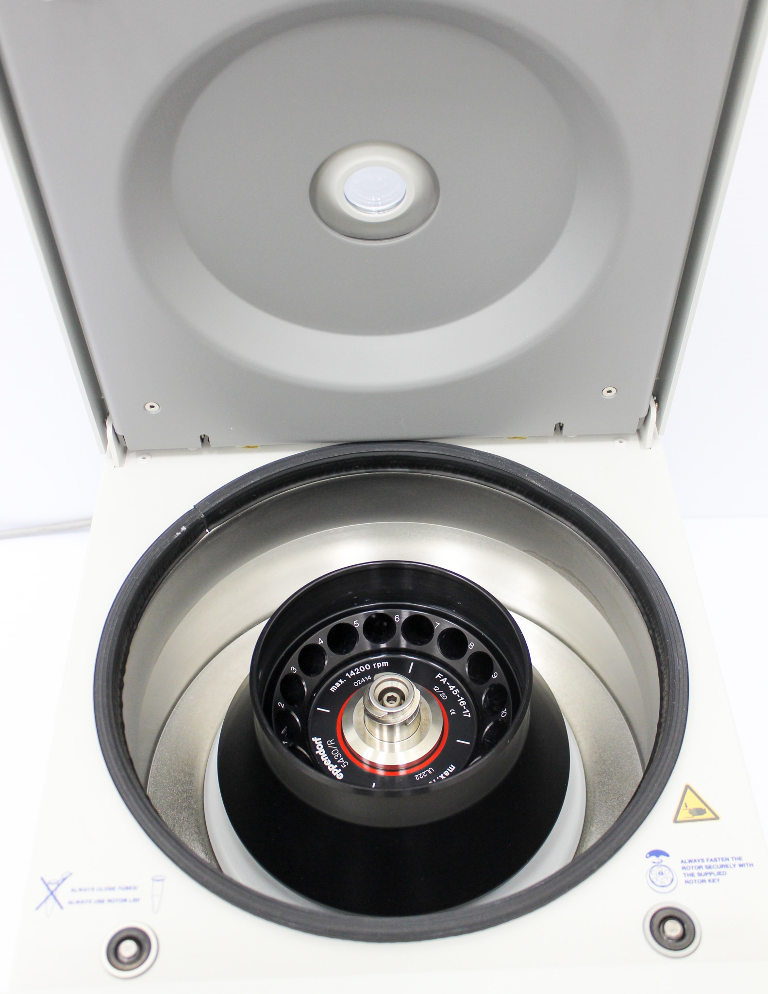 Eppendorf 5430 Centrifuge, High-Speed Microcentrifuge, 17,500 RPM