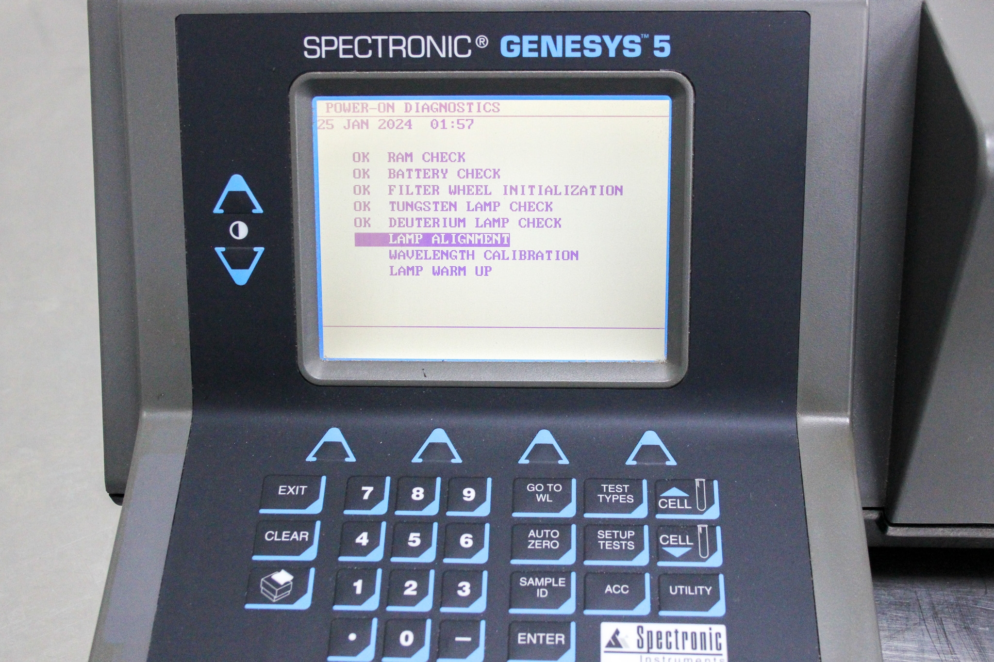 Spectronic Genesys 5 UV-Vis Spectrophotometer Industrial Lab Used 200-1100nm
