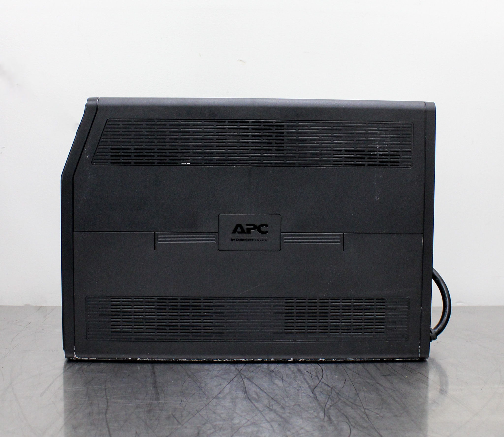 APC BR1500MS UPS 1500VA SineWave 10 Outlets LCD Interface Used Power Unit