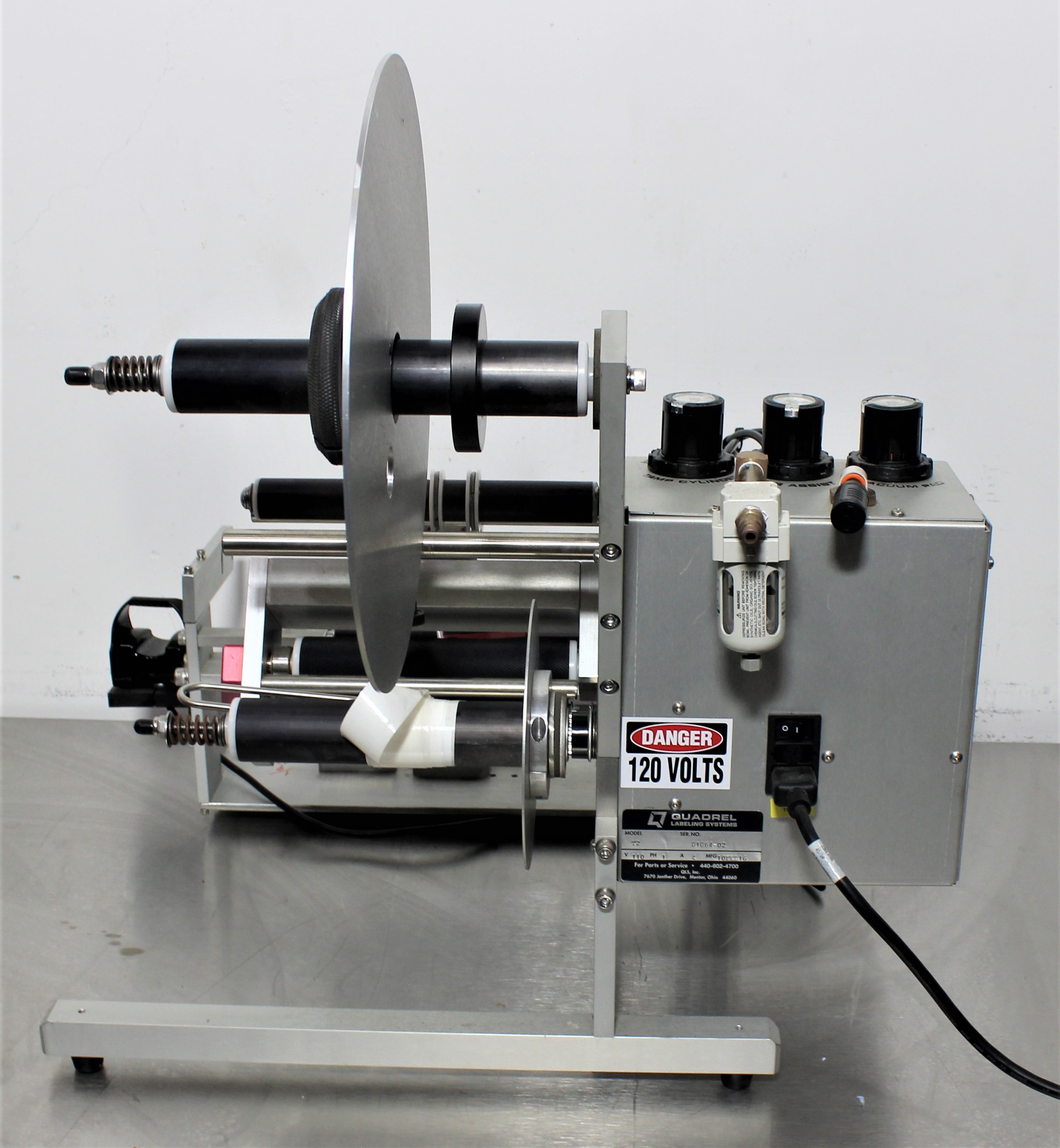 Quadrel T2 Labeling System Semi-Auto Labeler 25 Products/Min Used VG