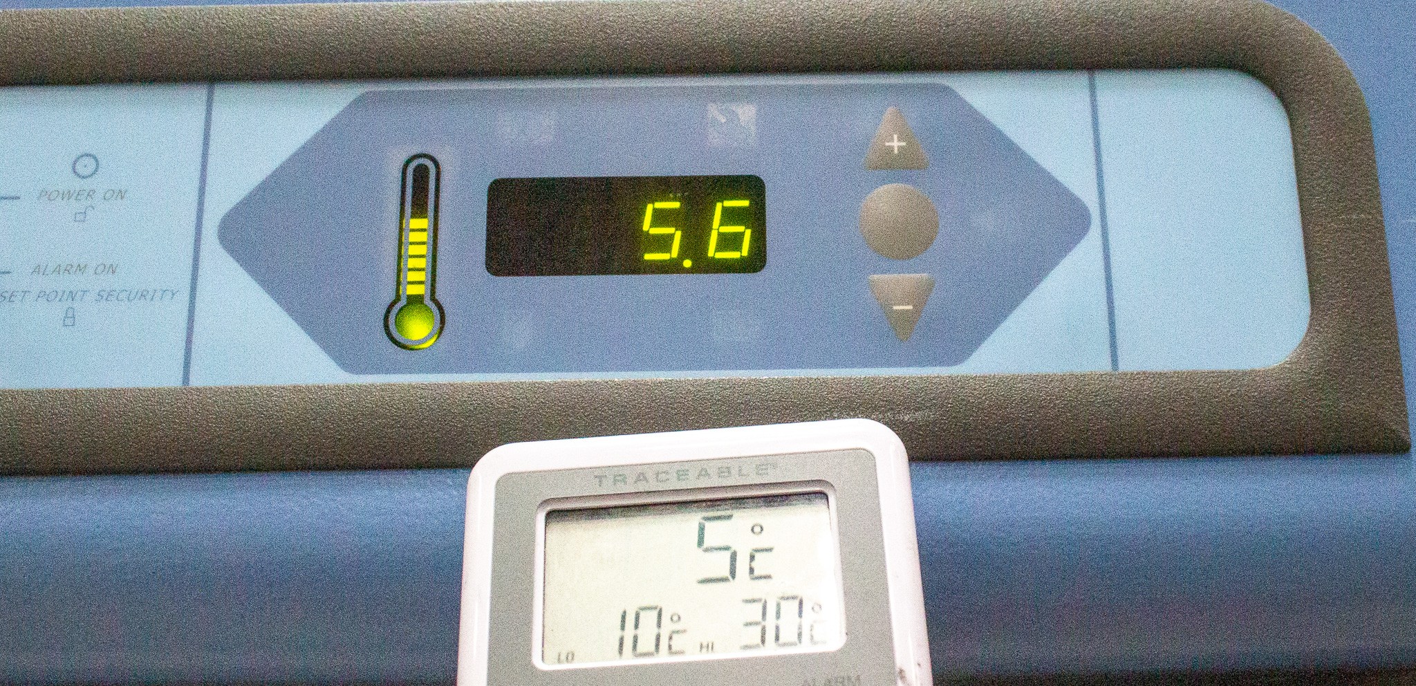 Thermo REL5004A Lab Refrigerator Dual Door 51.1CF Air Circulation, Locking