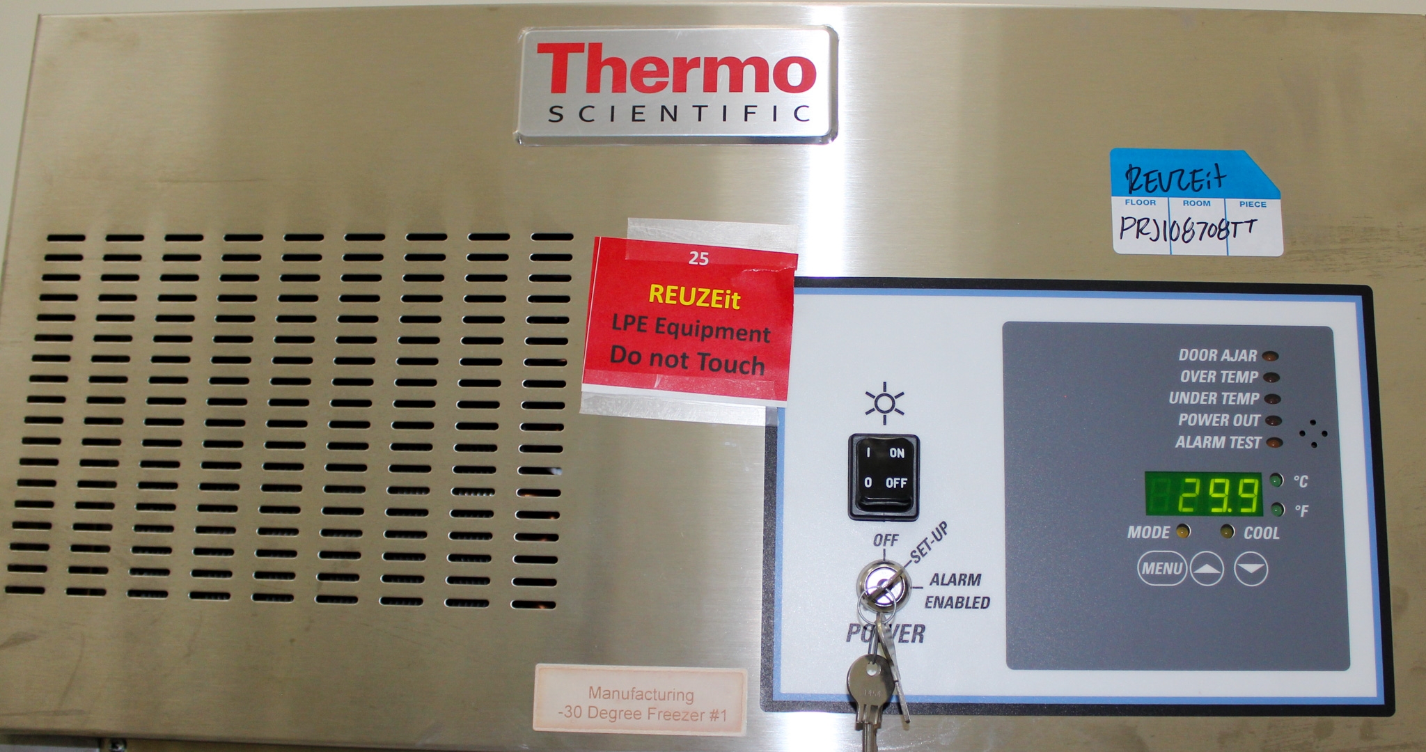 Thermo Scientific MF25SS-SAEE-TS General Purpose Lab Freezer 24 Cu Ft