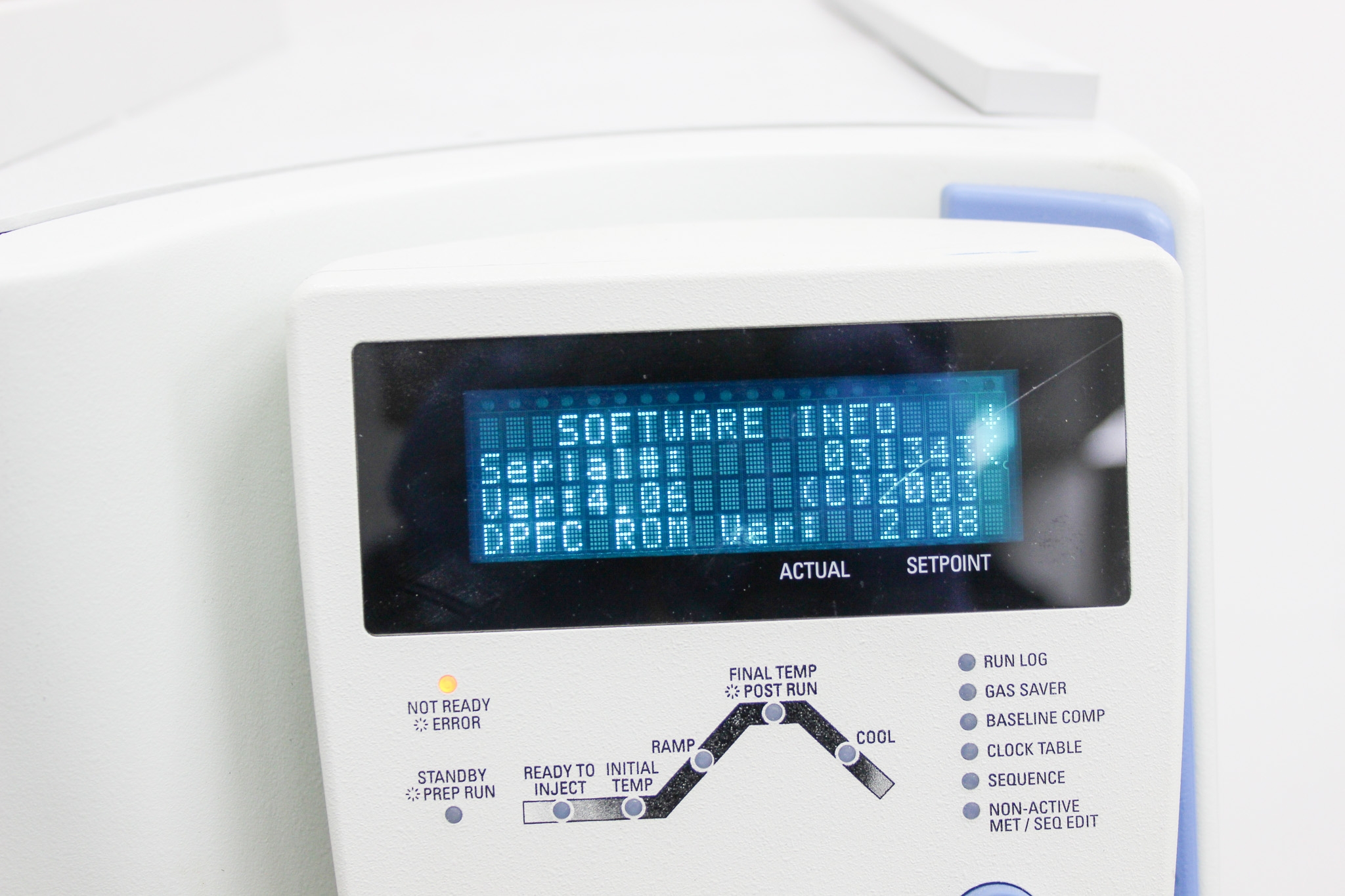 Thermo K27300000000070 Gas Chromatograph For Parts Requires Repair