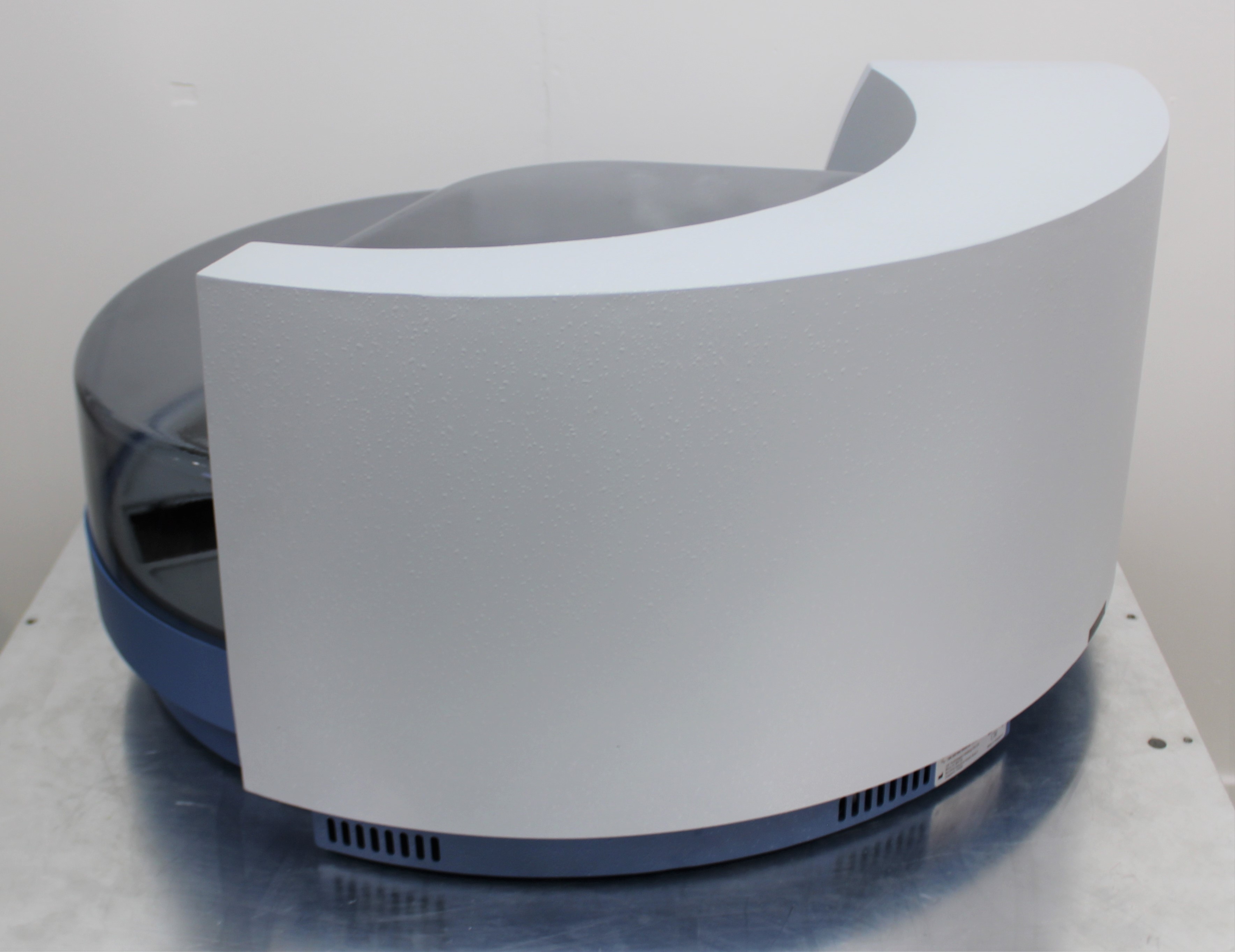 Thermo Kingfisher Flex Purification System Automated Magnetic 96 Samples