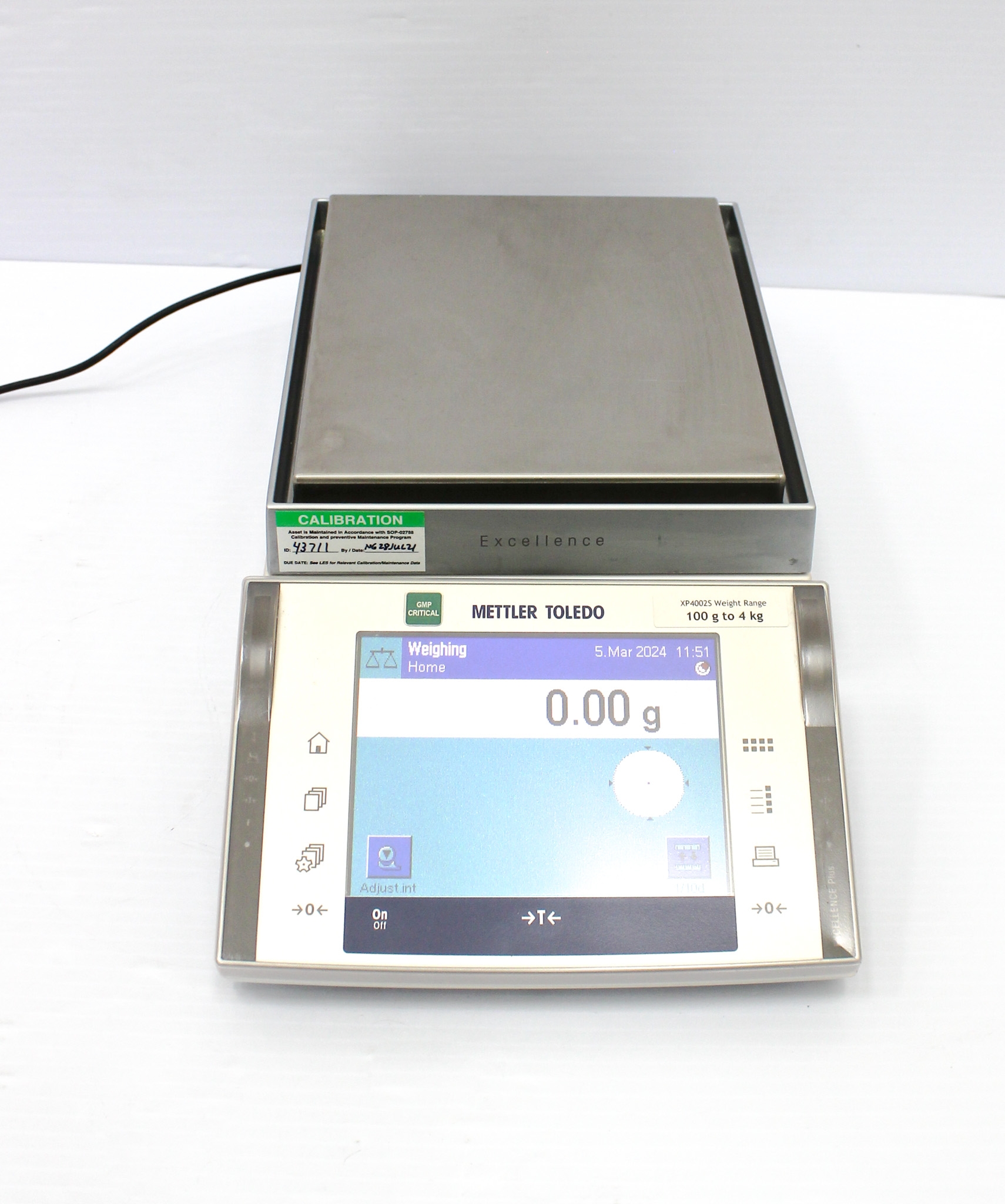 Mettler Toledo XP4002S Precision Balance 4100g x 0.01g Used Excellent