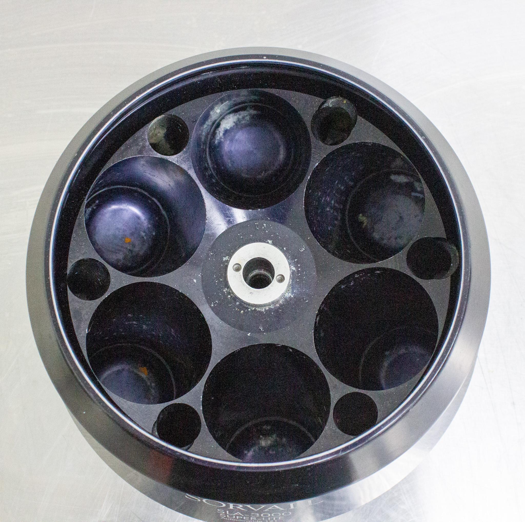 Sorvall SLA-3000 Centrifuge Rotor 6x500ml 12000RPM Autoclavable Used