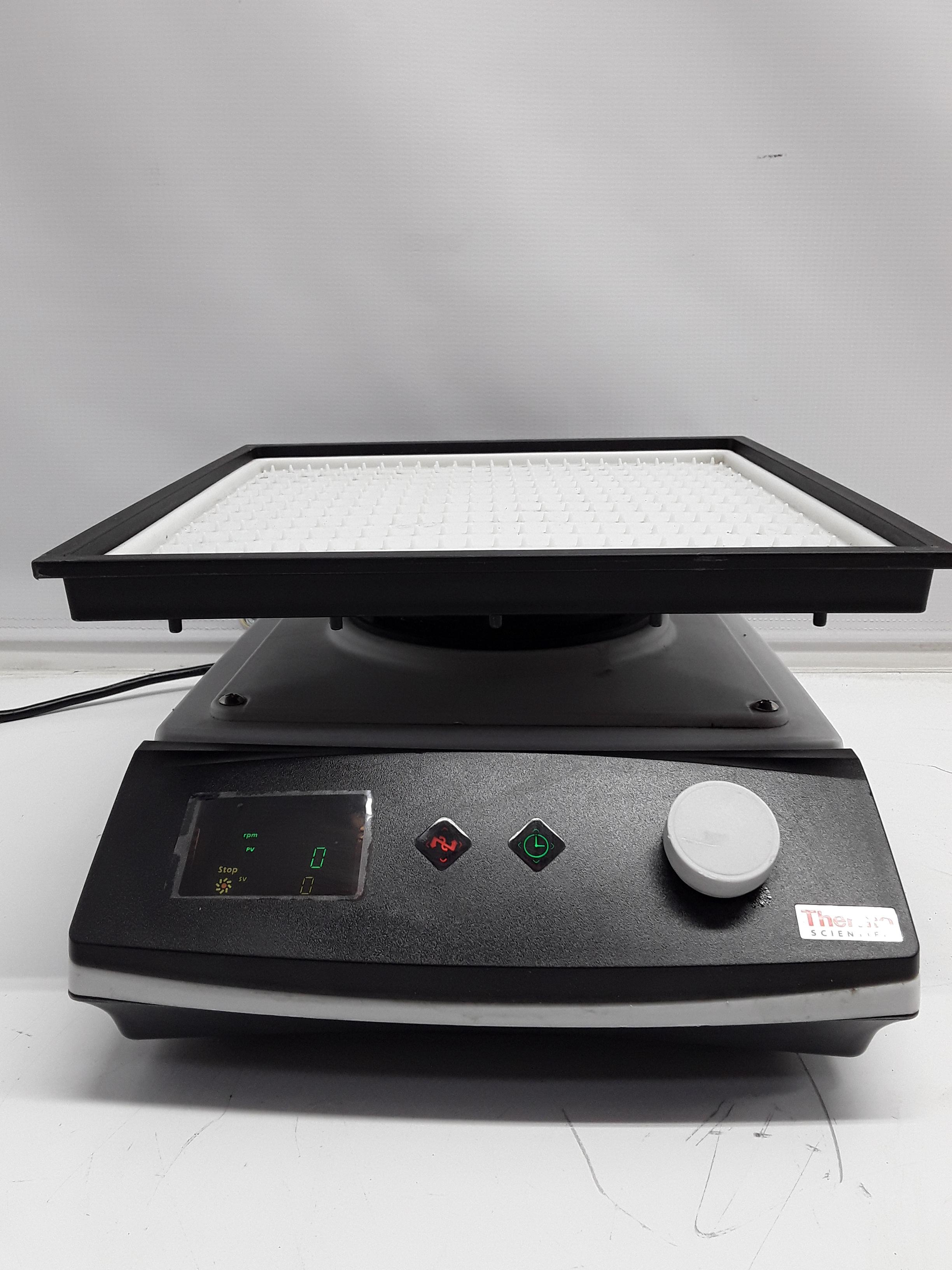 Thermo 88880022 Compact Digital Waving Rotator 60C 8-100RPM Used