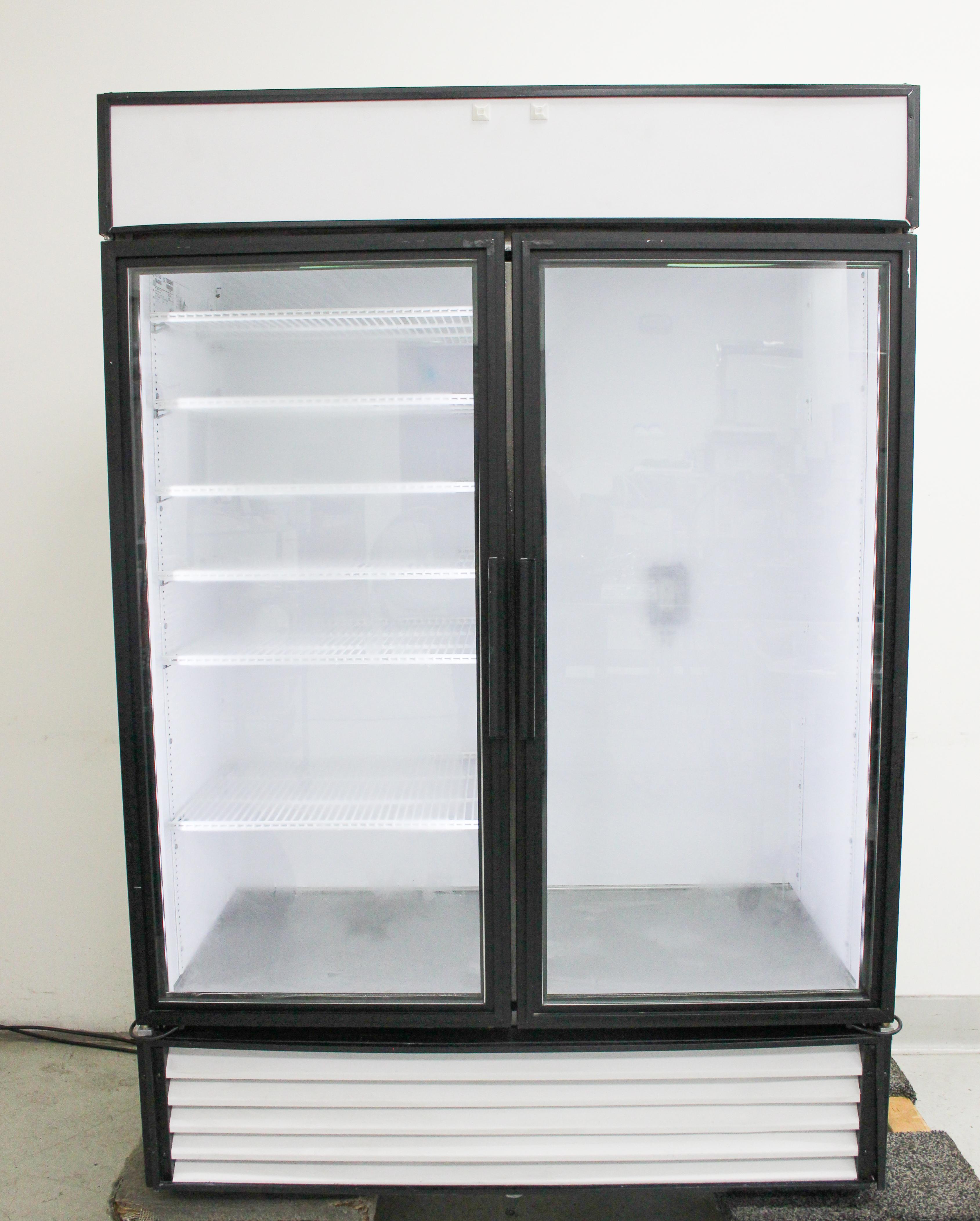 True GDM-49-LD Refrigerator Merchandiser Dual Swing Doors LED Display 38F
